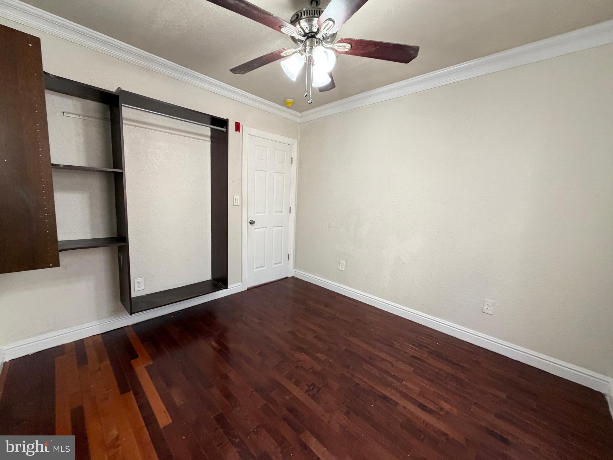POINT BREEZE - Residential Income