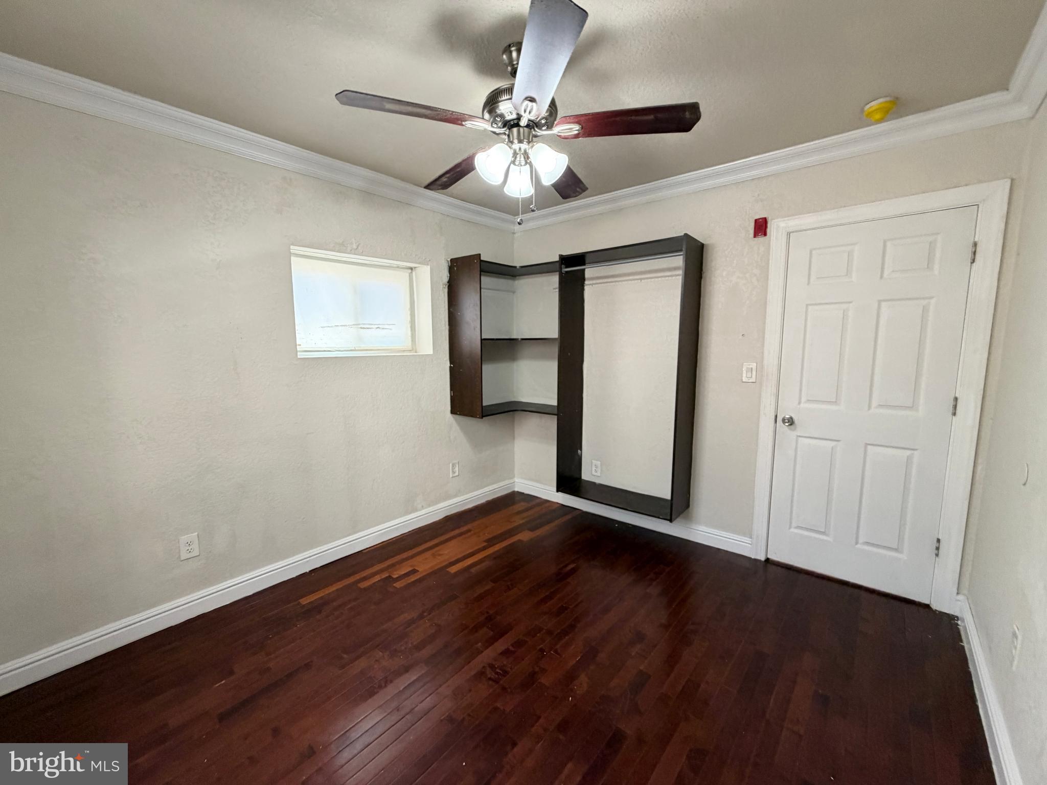 POINT BREEZE - Residential Income