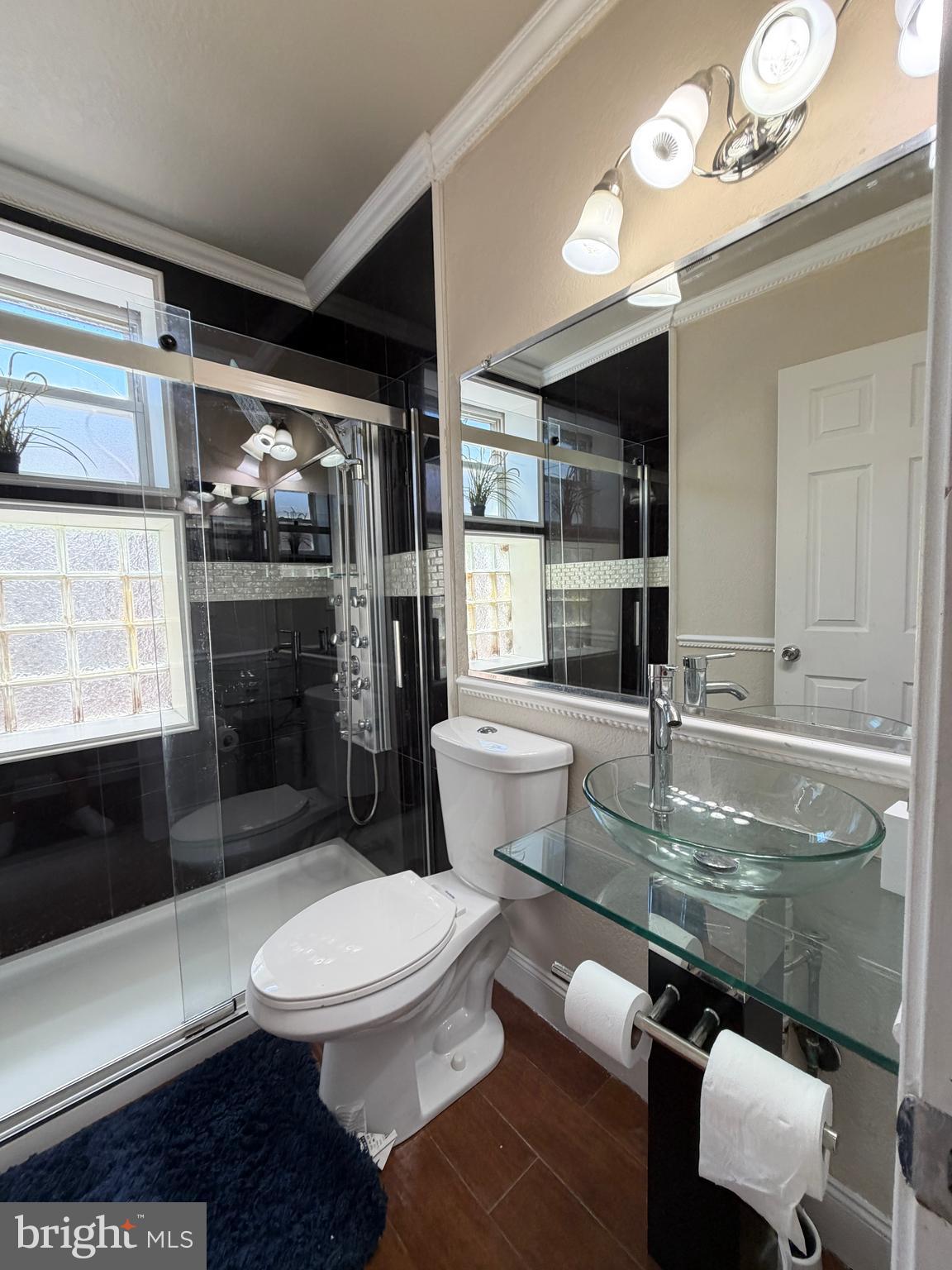 POINT BREEZE - Residential Income