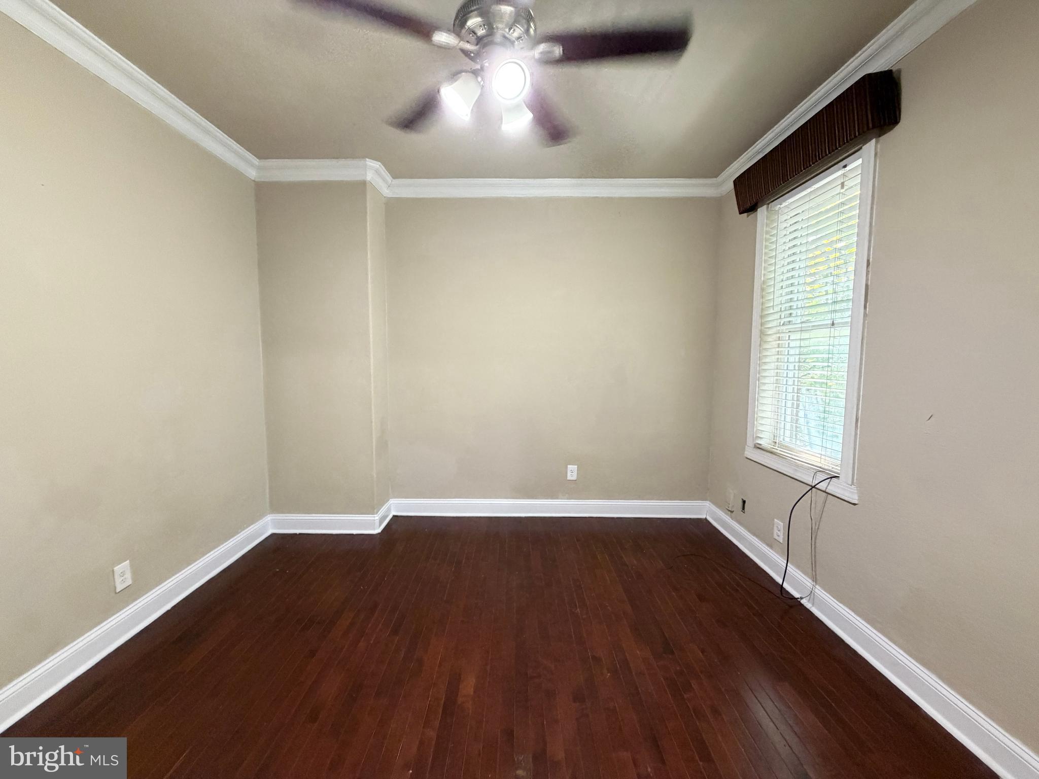 POINT BREEZE - Residential Income