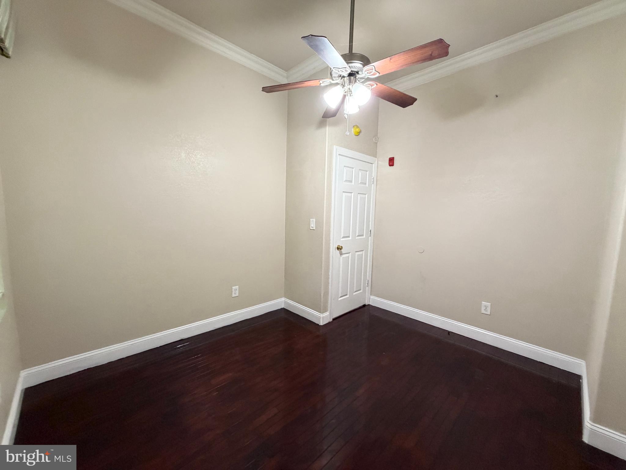 POINT BREEZE - Residential Income
