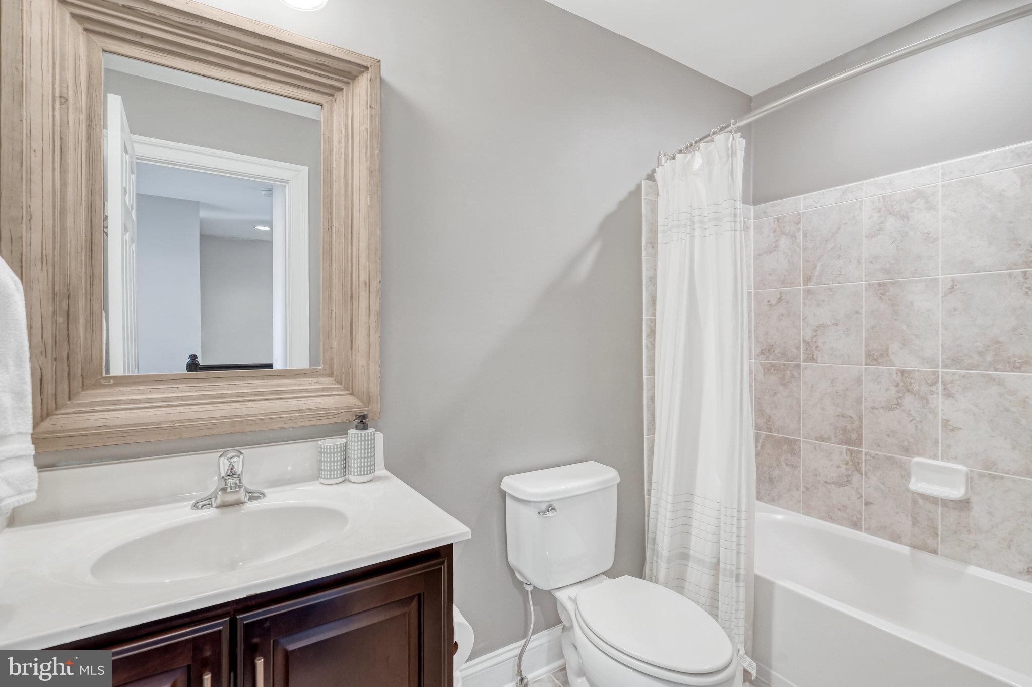 METROWEST - Residential Lease