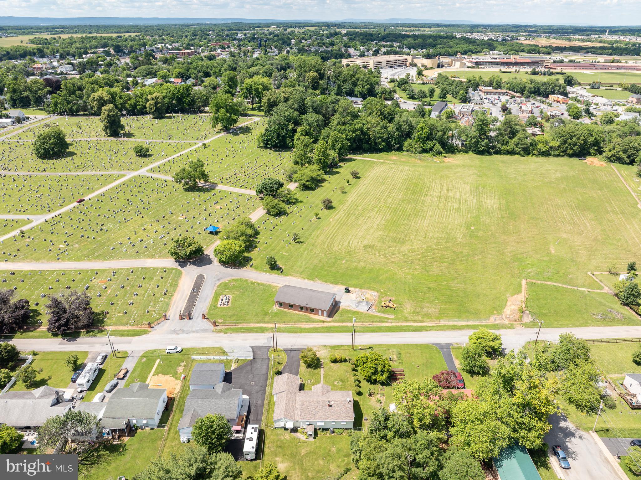 BROOKHAVEN - Residential