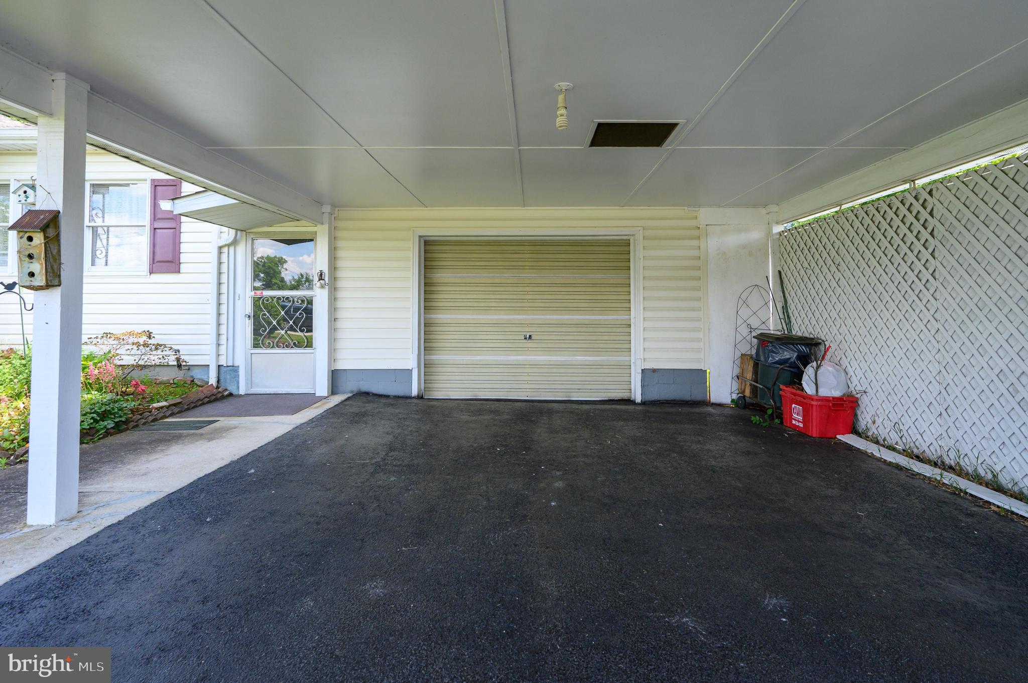BROOKHAVEN - Residential