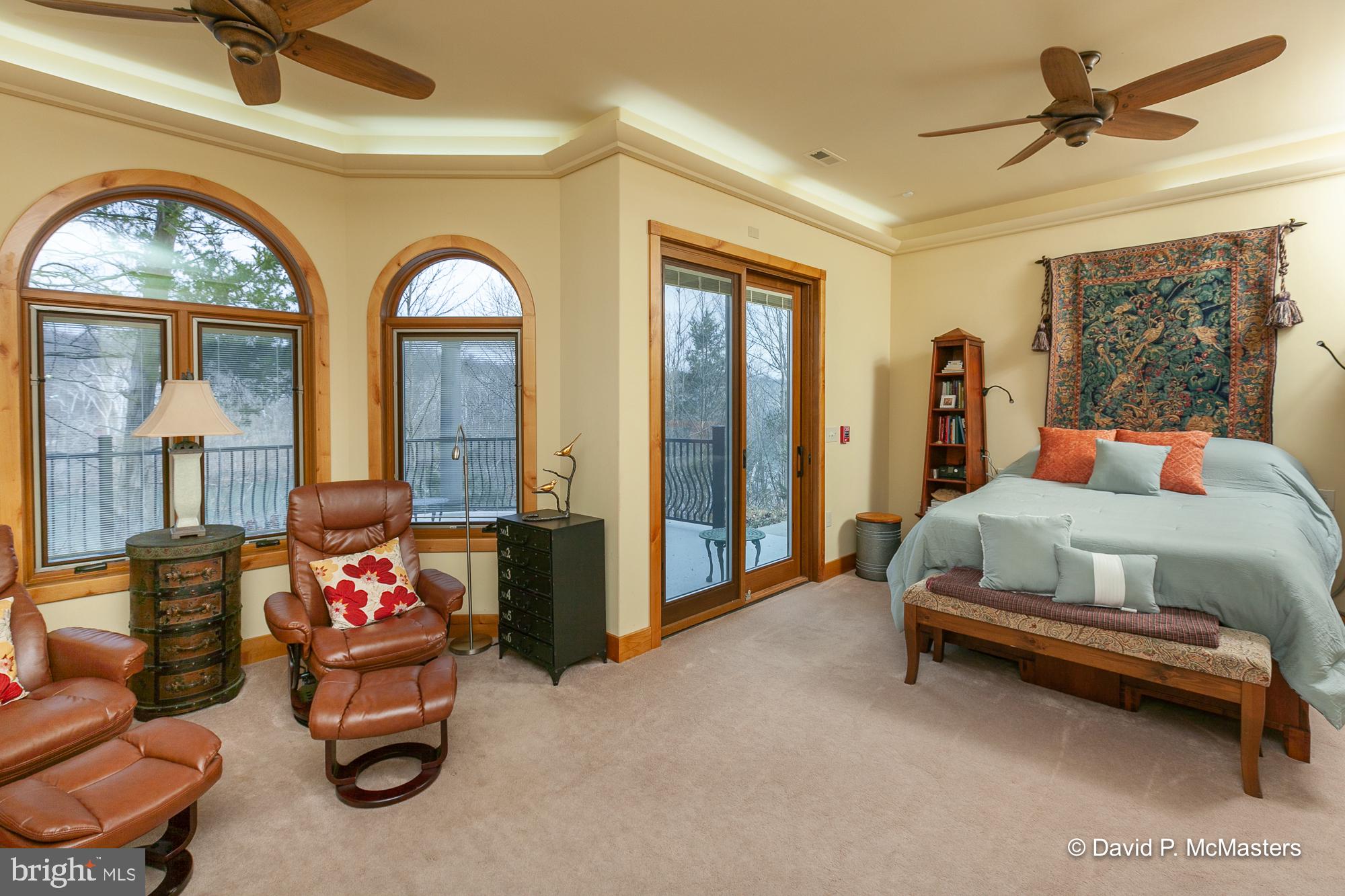 SHEPHERDS COVE - Commercial Sale