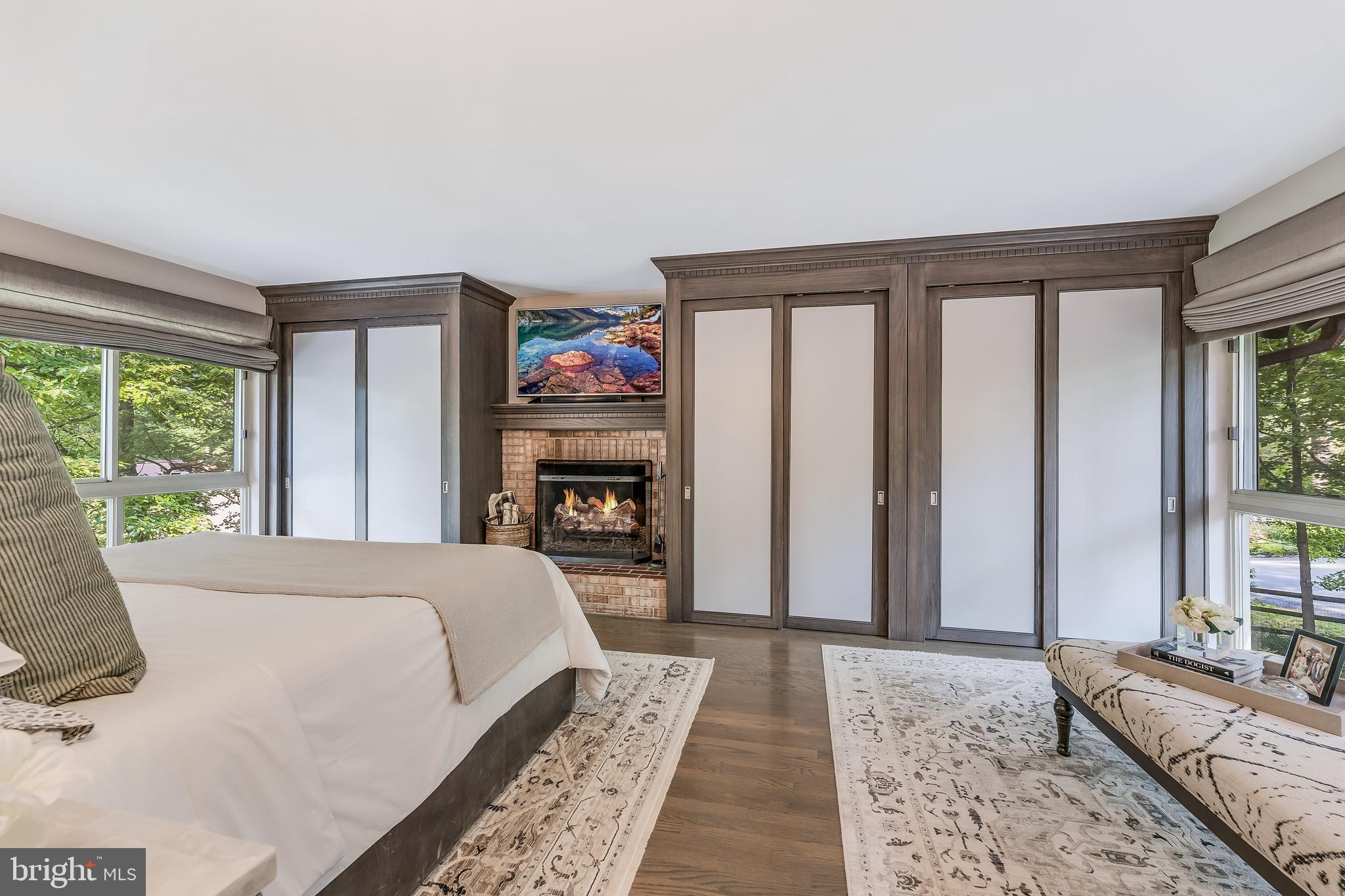 RESTON - Residential