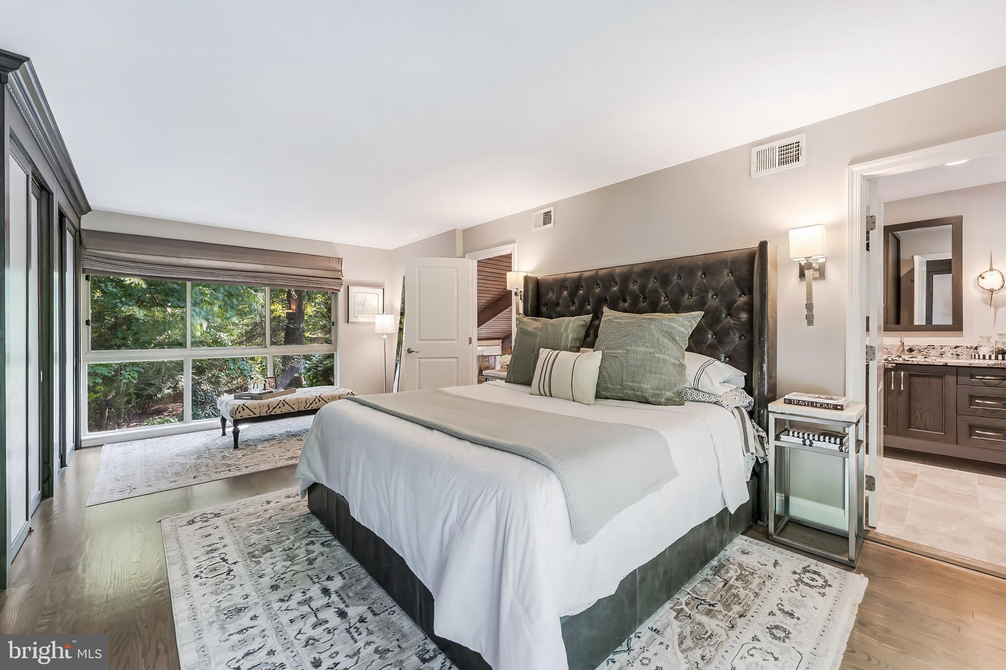 RESTON - Residential