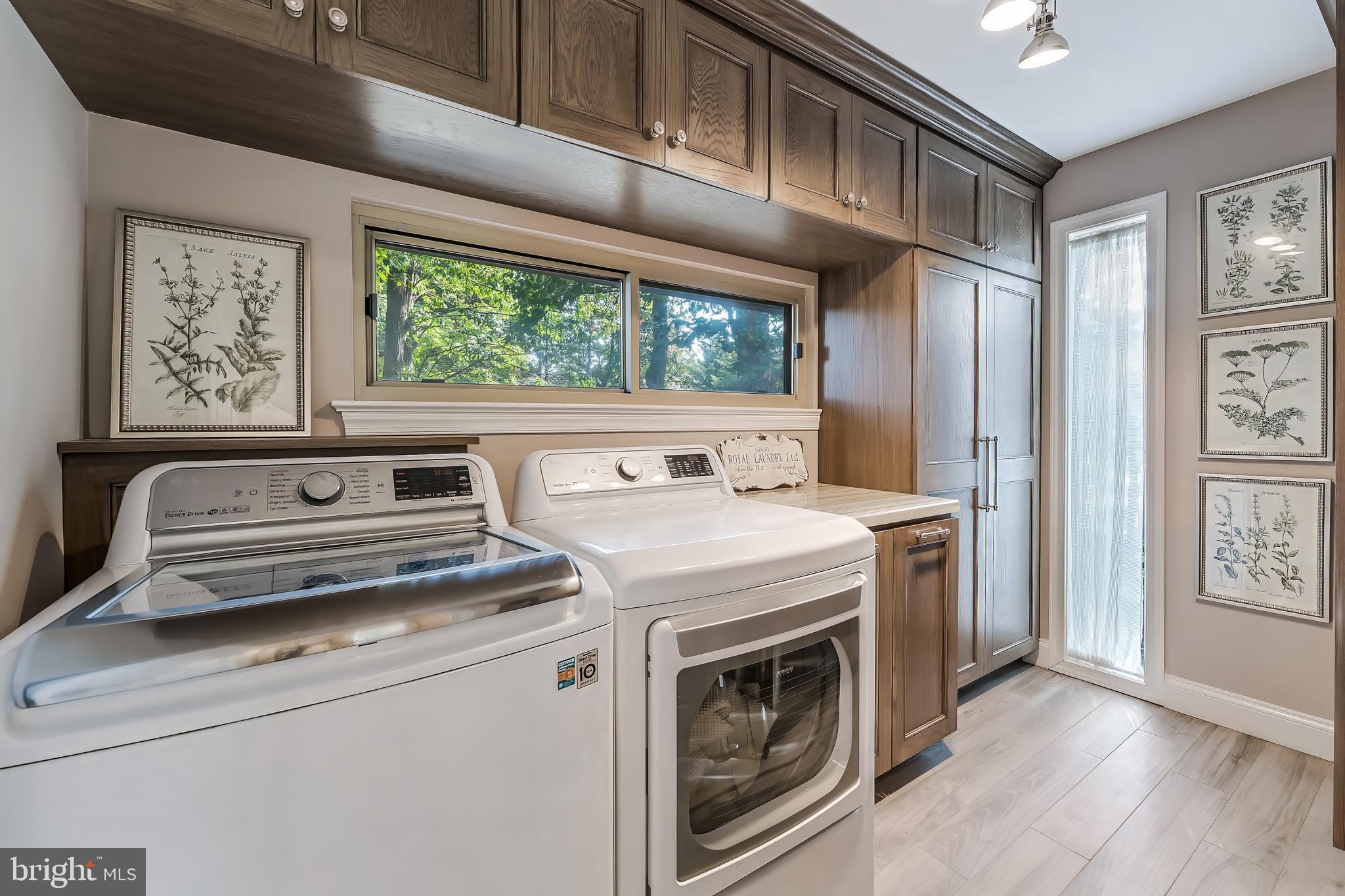 RESTON - Residential