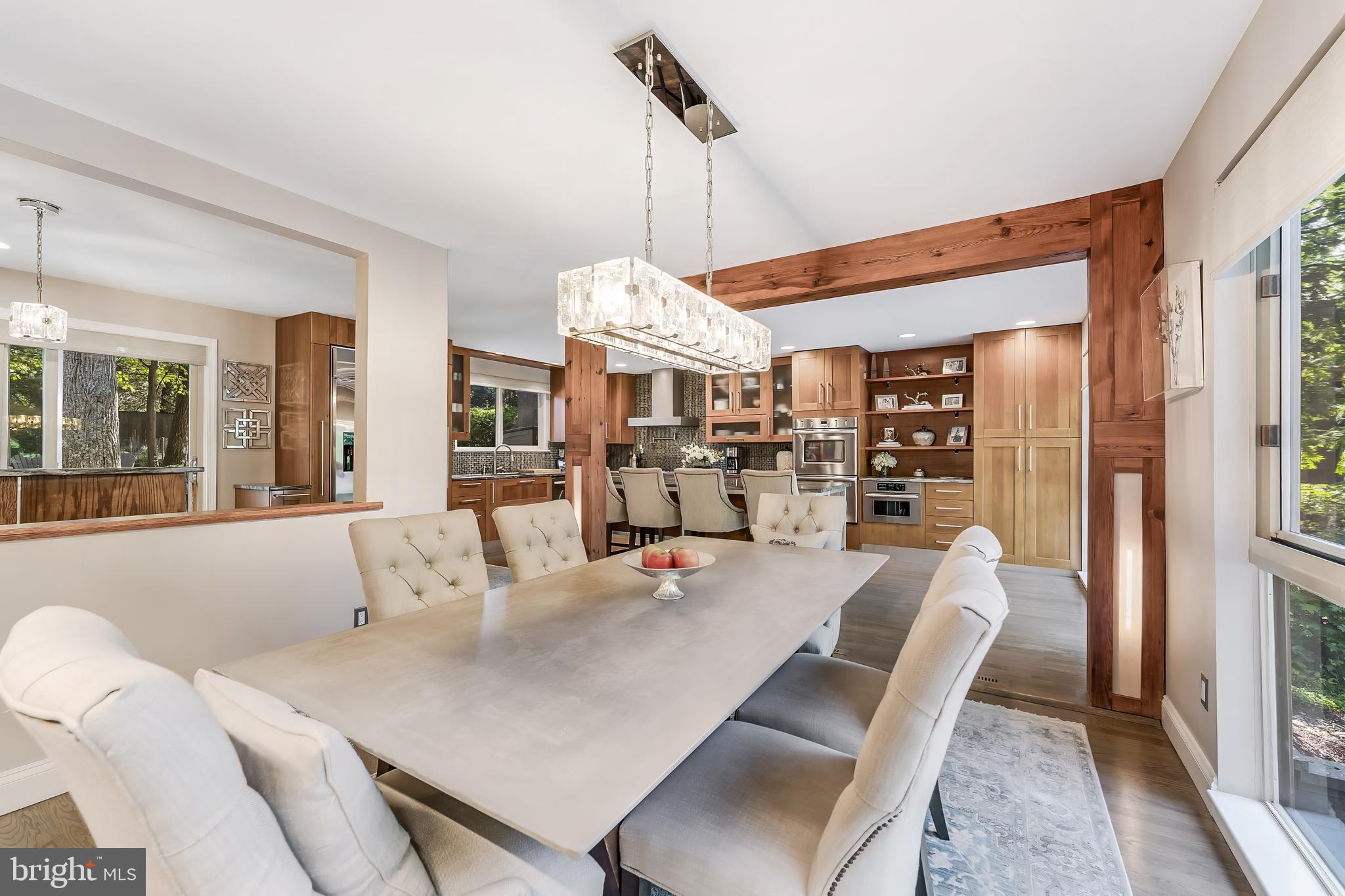 RESTON - Residential
