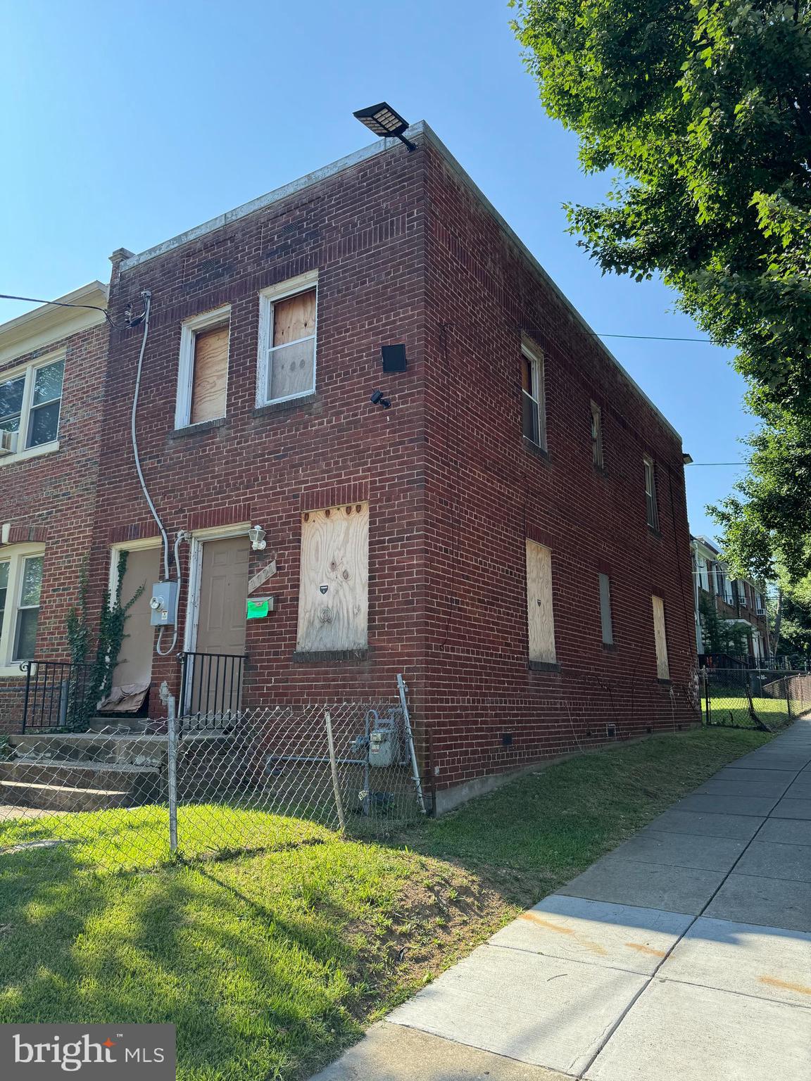 ANACOSTIA - Residential Income