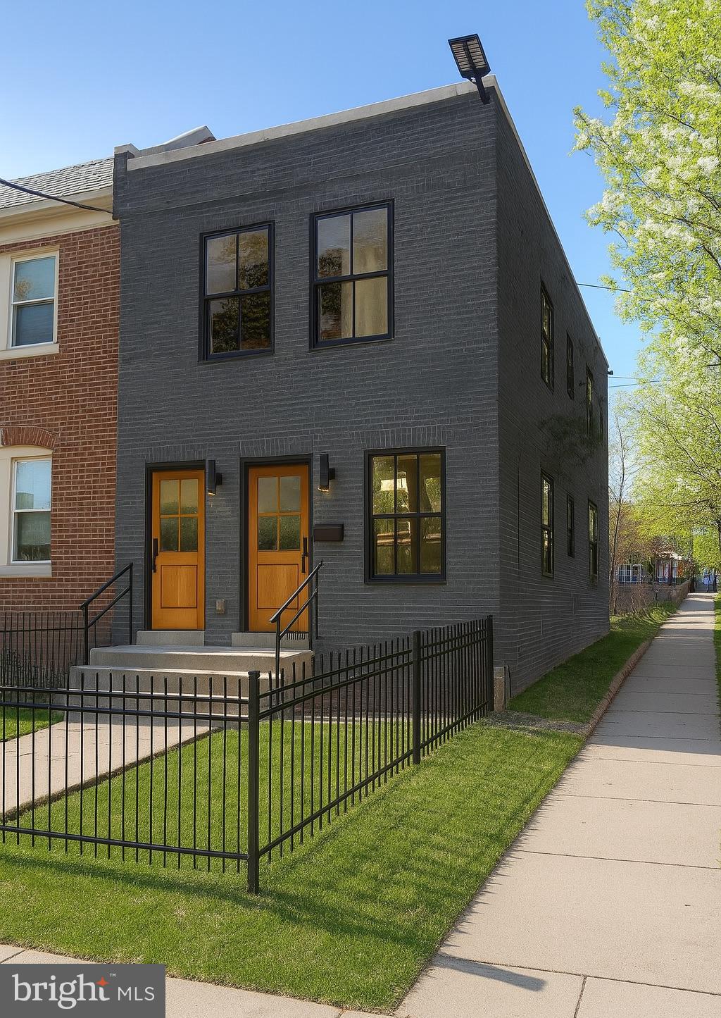 ANACOSTIA - Residential Income
