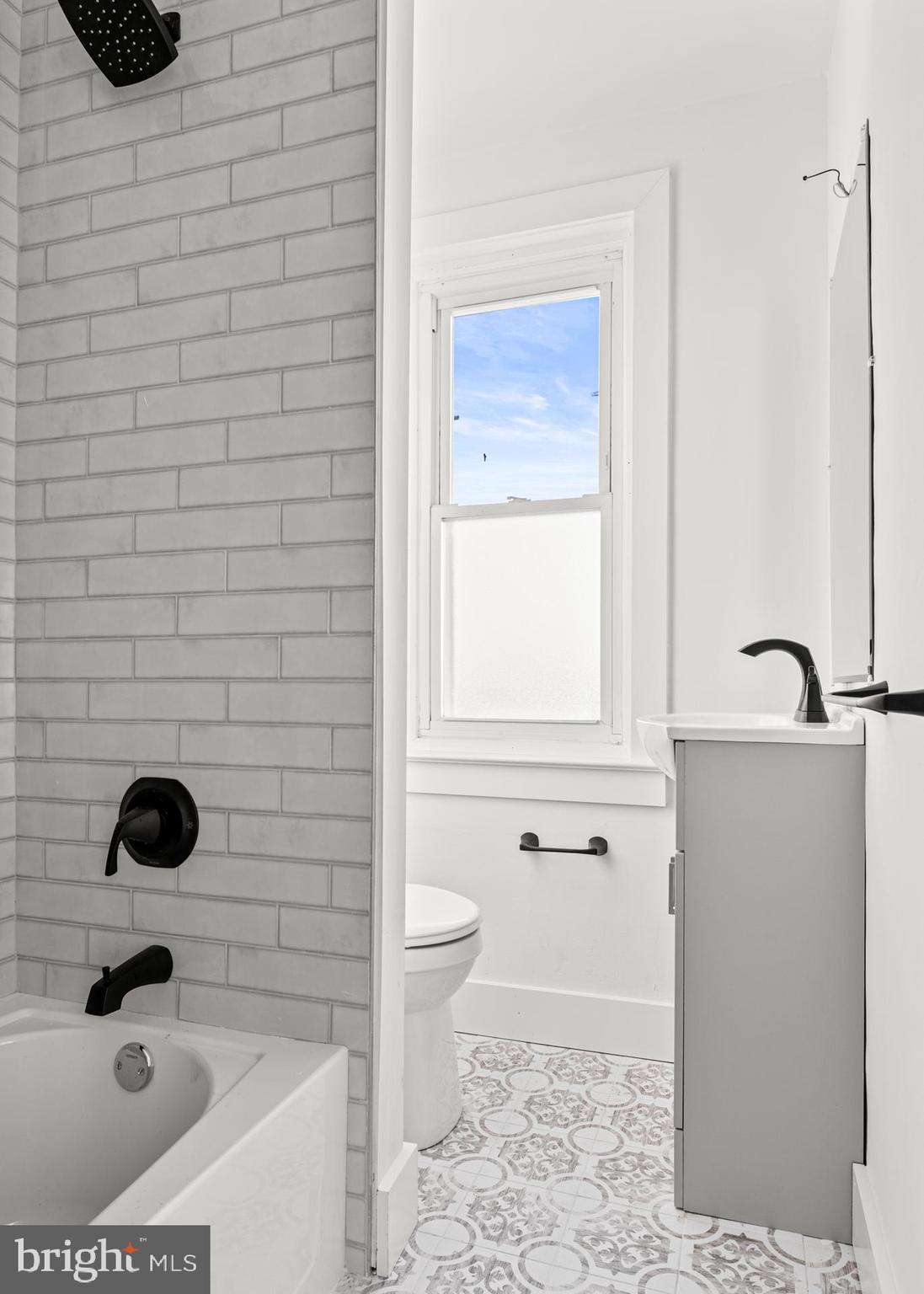 CONSHOHOCKEN - Residential