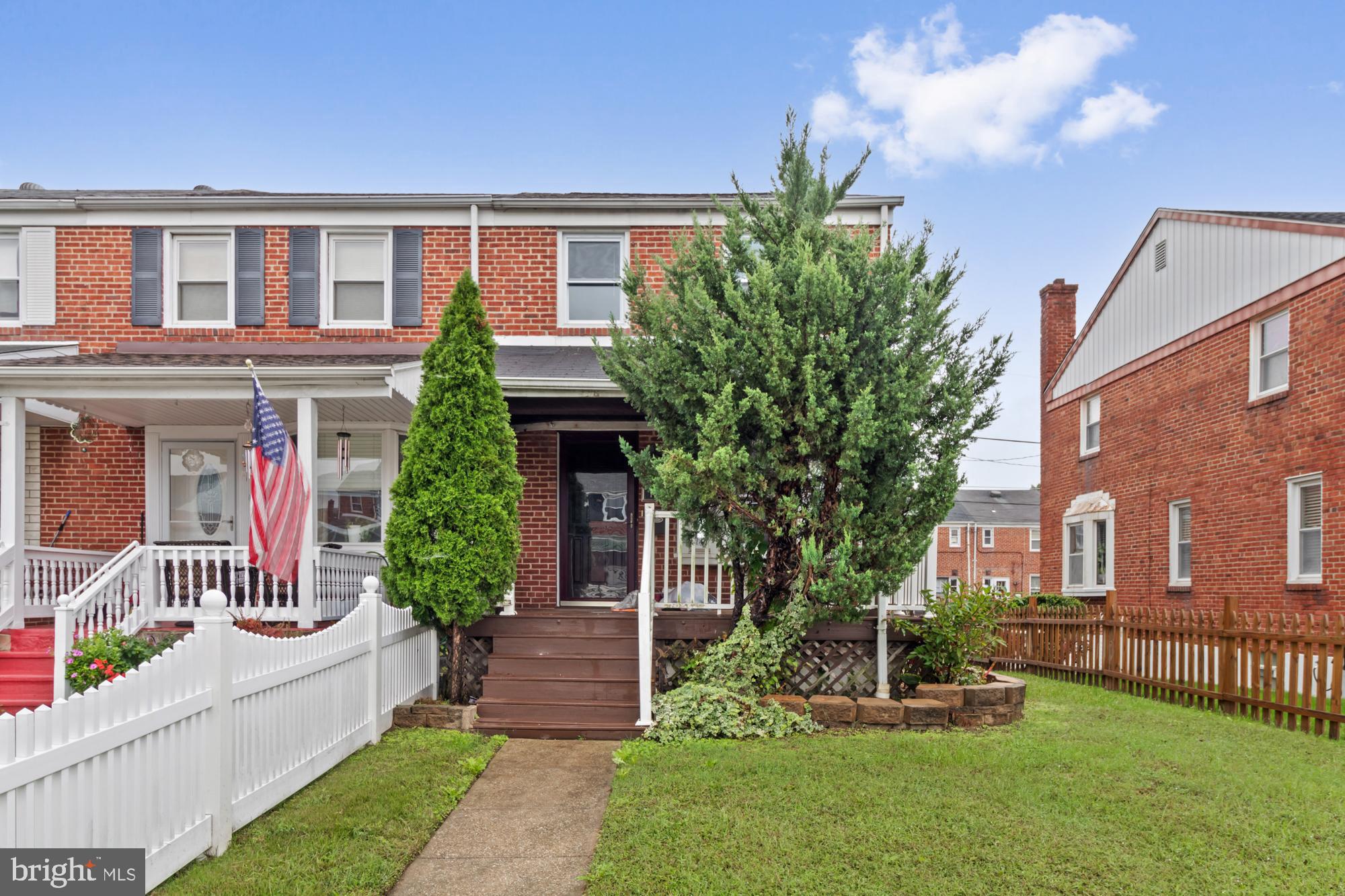 Charming Renovated 3-Bedroom End Unit with Spacious Yard and Modern Upgrades

Welcome to this beautifully renovated end-unit home, blending classic charm with modern convenience. This porch-front gem boasts 3 spacious bedrooms and gleaming hardwood floors throughout. Elegant crown molding and wainscoting add a touch of sophistication to the open and airy living spaces, enhanced by abundant natural light from side windows.

The fully renovated bathroom offers contemporary finishes, while the recently replaced windows ensure energy efficiency. Enjoy the extra living space in the finished basement, perfect for a family room or home office, complete with a convenient laundry room.

Step outside to a large backyard oasis, ideal for entertaining or relaxing. The deck off the rear of the home is perfect for summer BBQs or quiet mornings with a cup of coffee. This home offers the perfect combination of style, space, and comfort—don’t miss out!