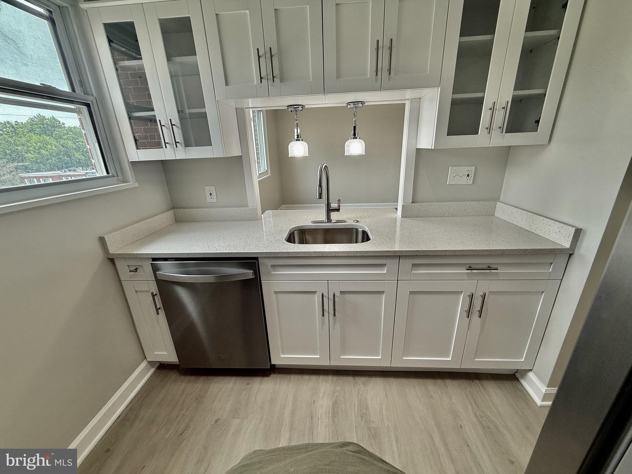 HYATTSVILLE - Residential