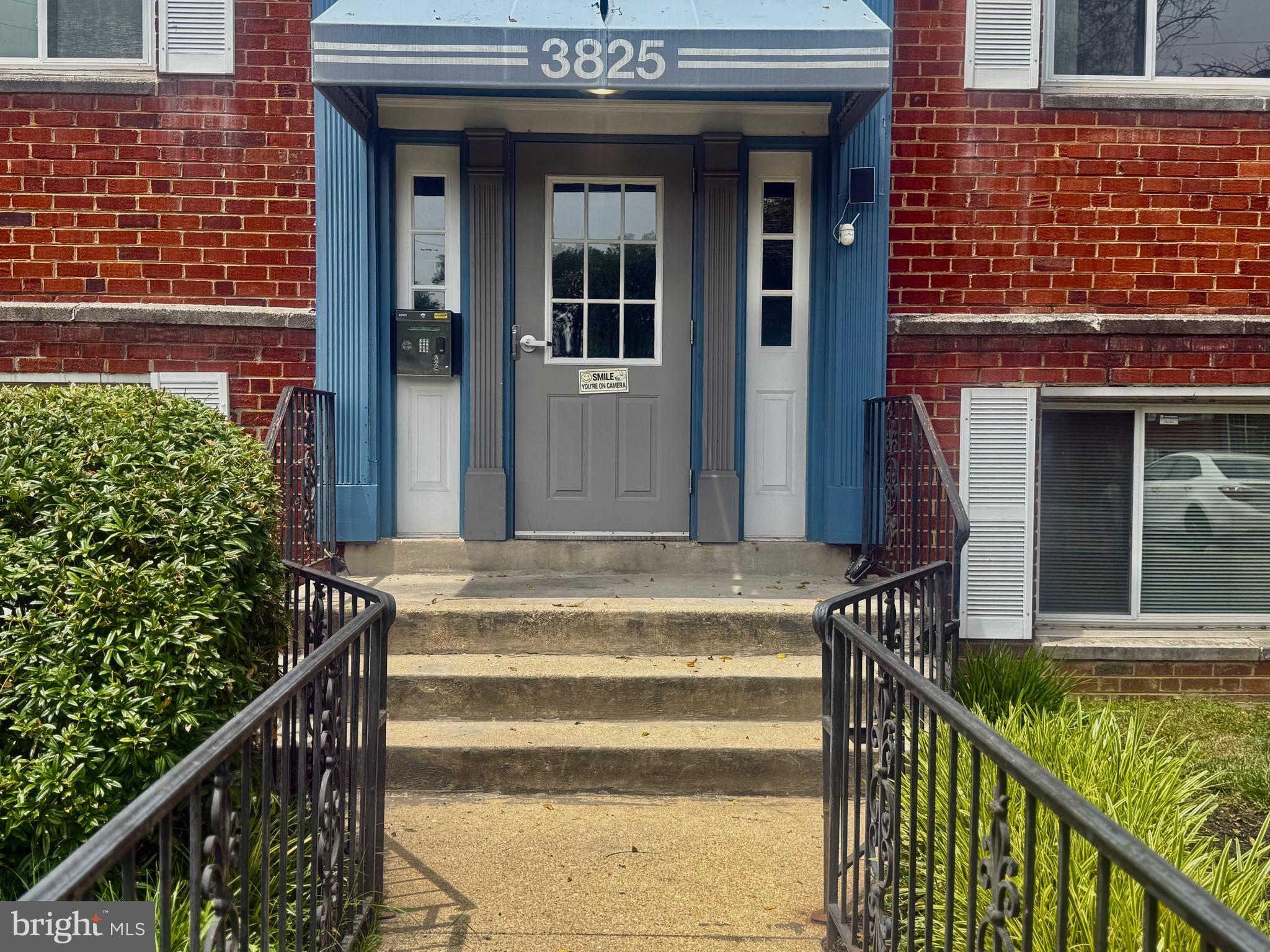 HYATTSVILLE - Residential