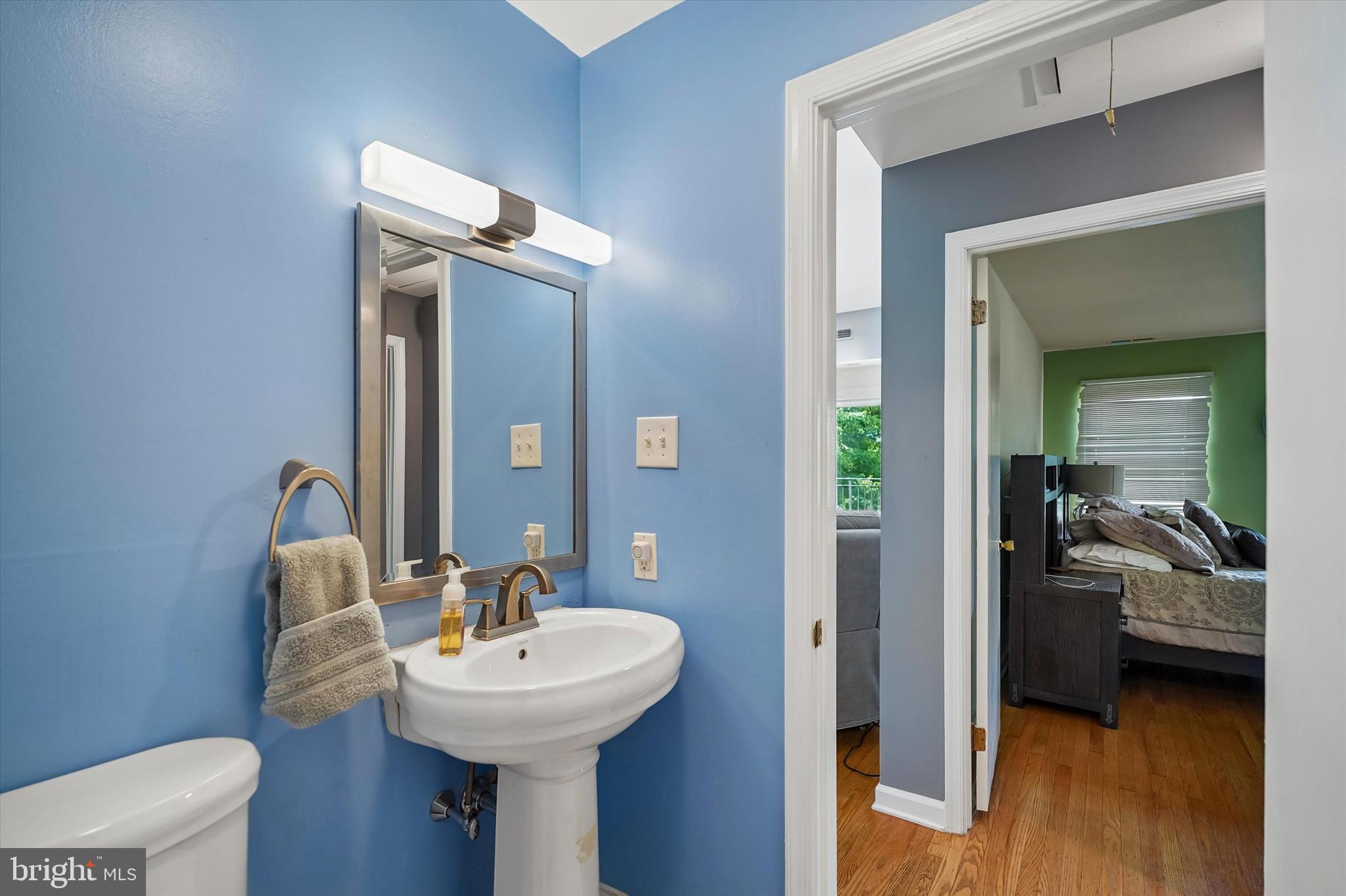 MAYFLOWER SQUARE - Residential