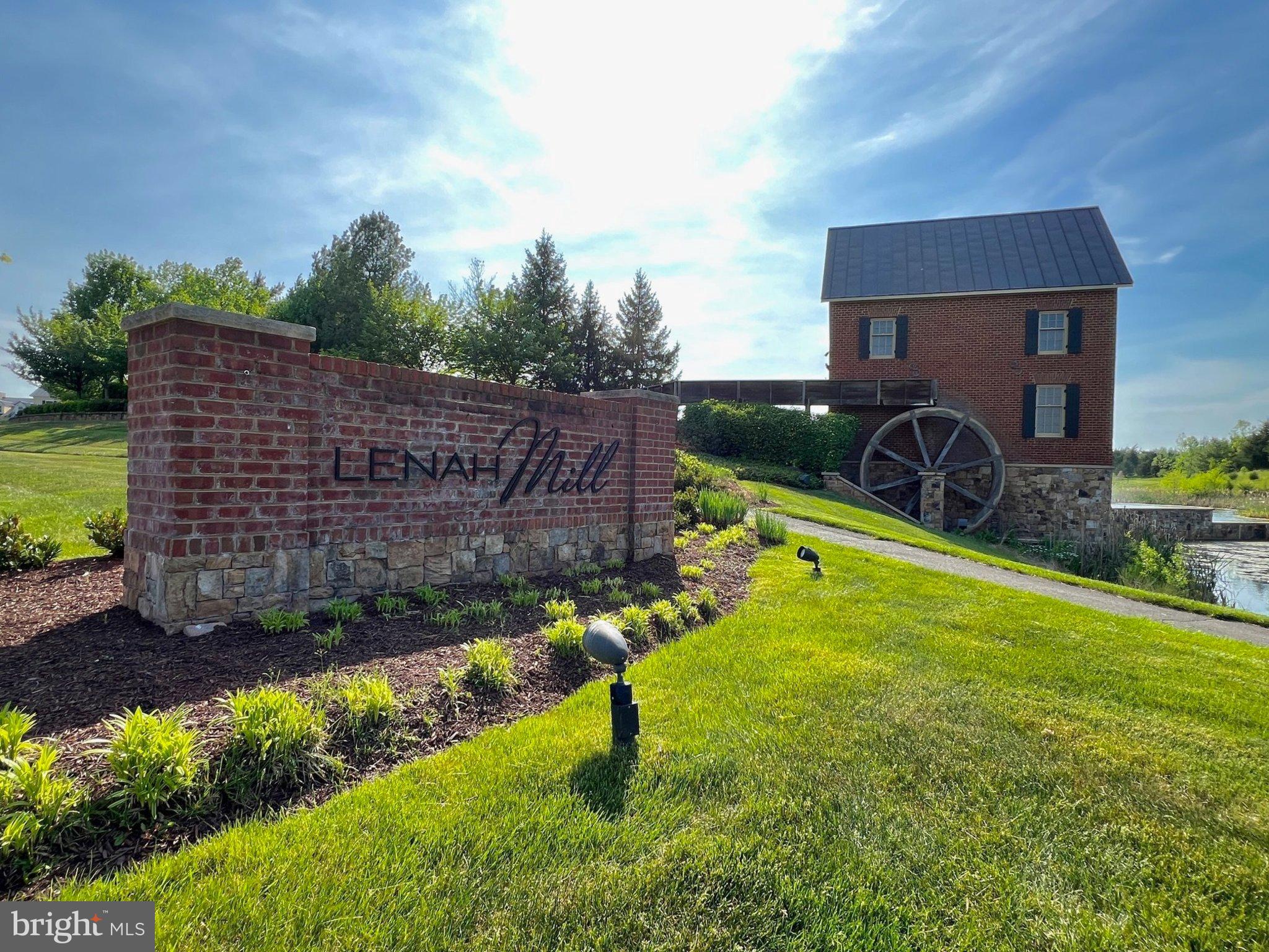 LENAH MILL - Residential