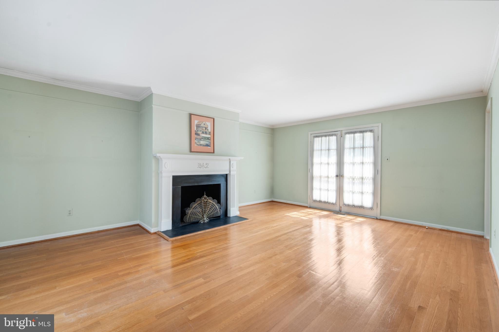 EAST GATE OF POTOMAC - Residential