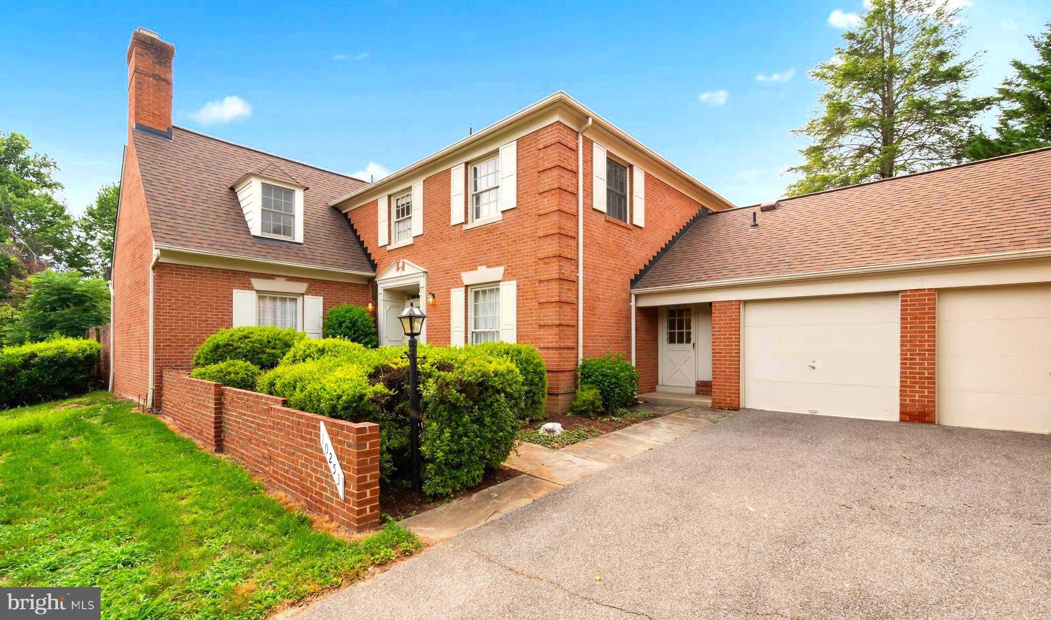 EAST GATE OF POTOMAC - Residential