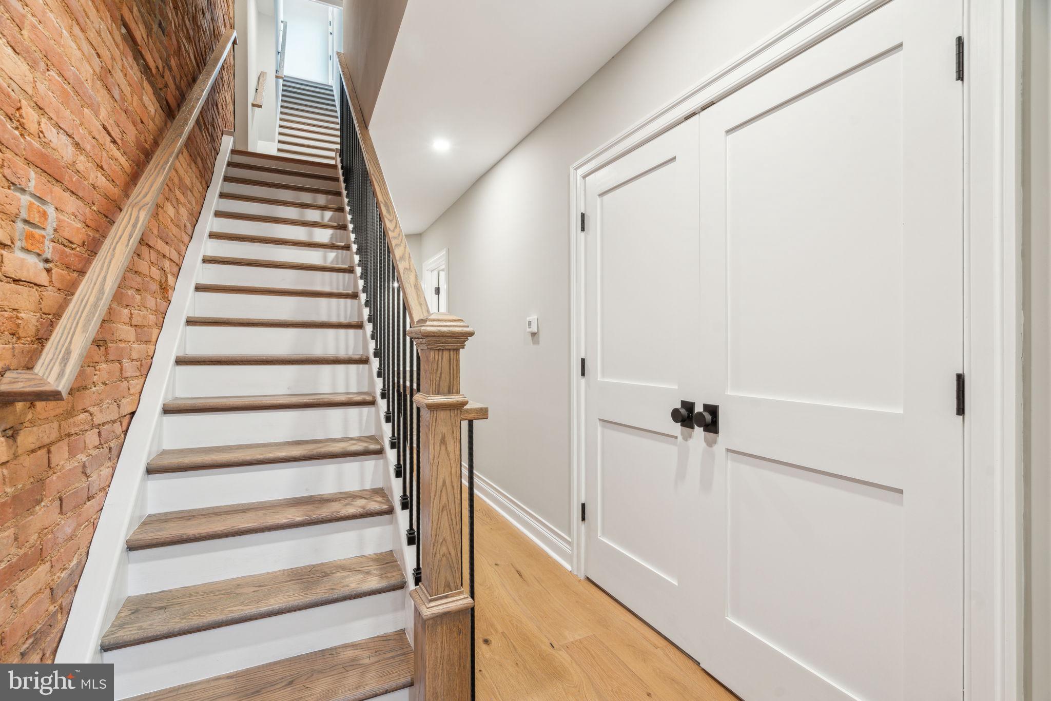 ART MUSEUM AREA - Residential