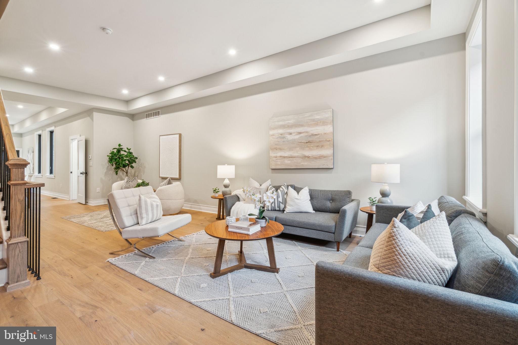 ART MUSEUM AREA - Residential