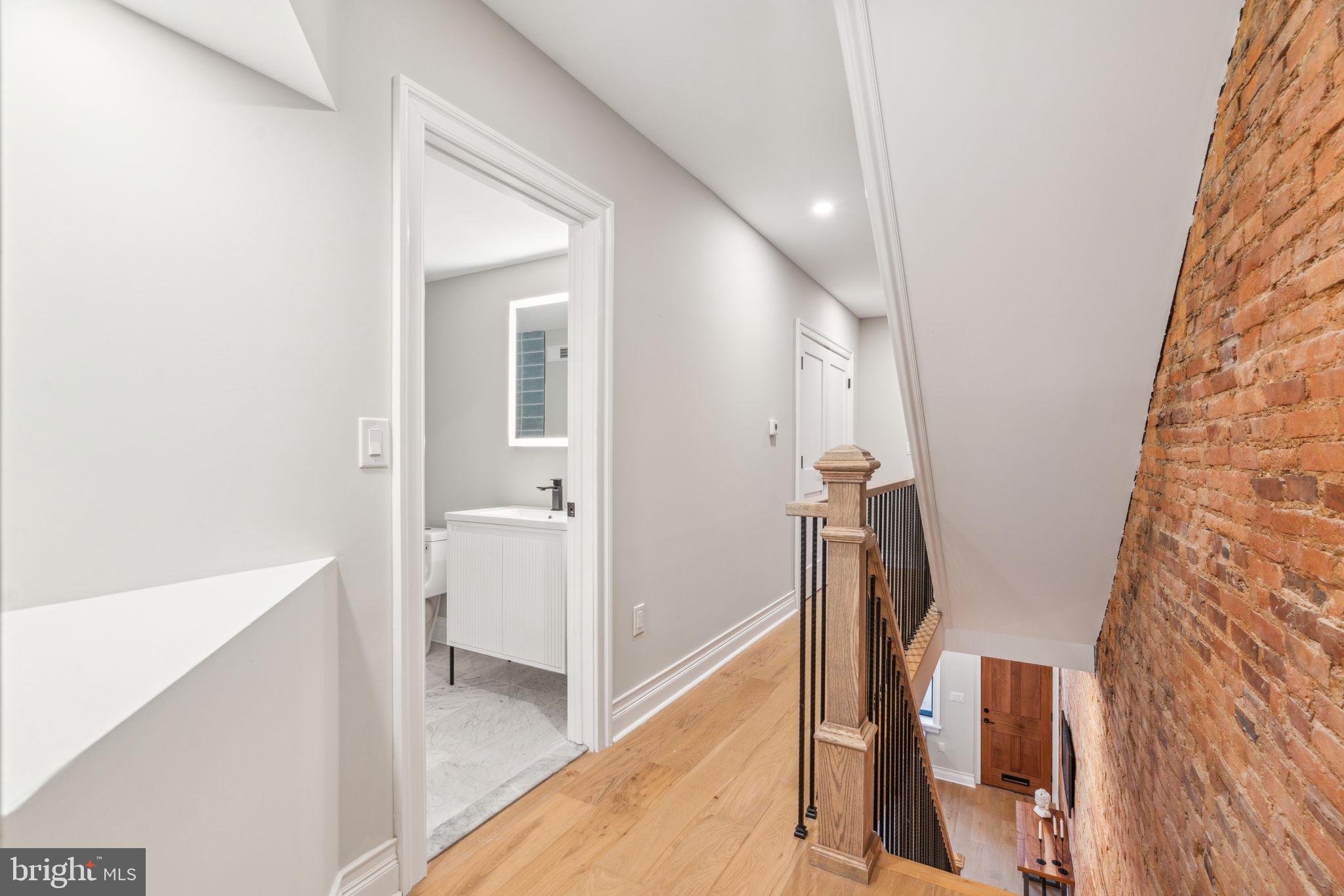 ART MUSEUM AREA - Residential
