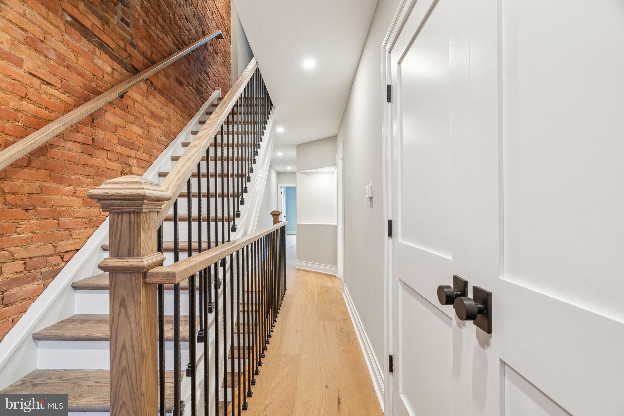 ART MUSEUM AREA - Residential