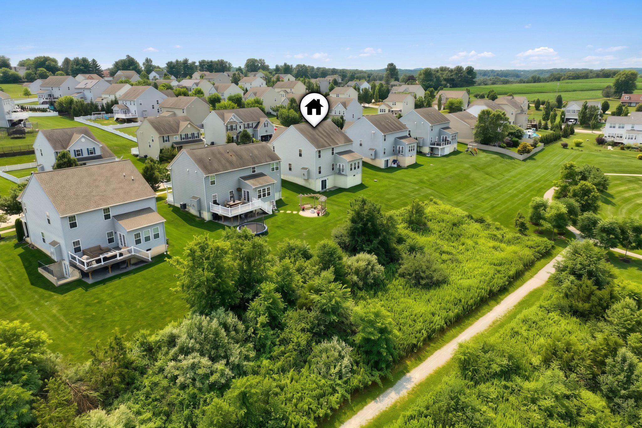 LOGANS RESERVE - Residential