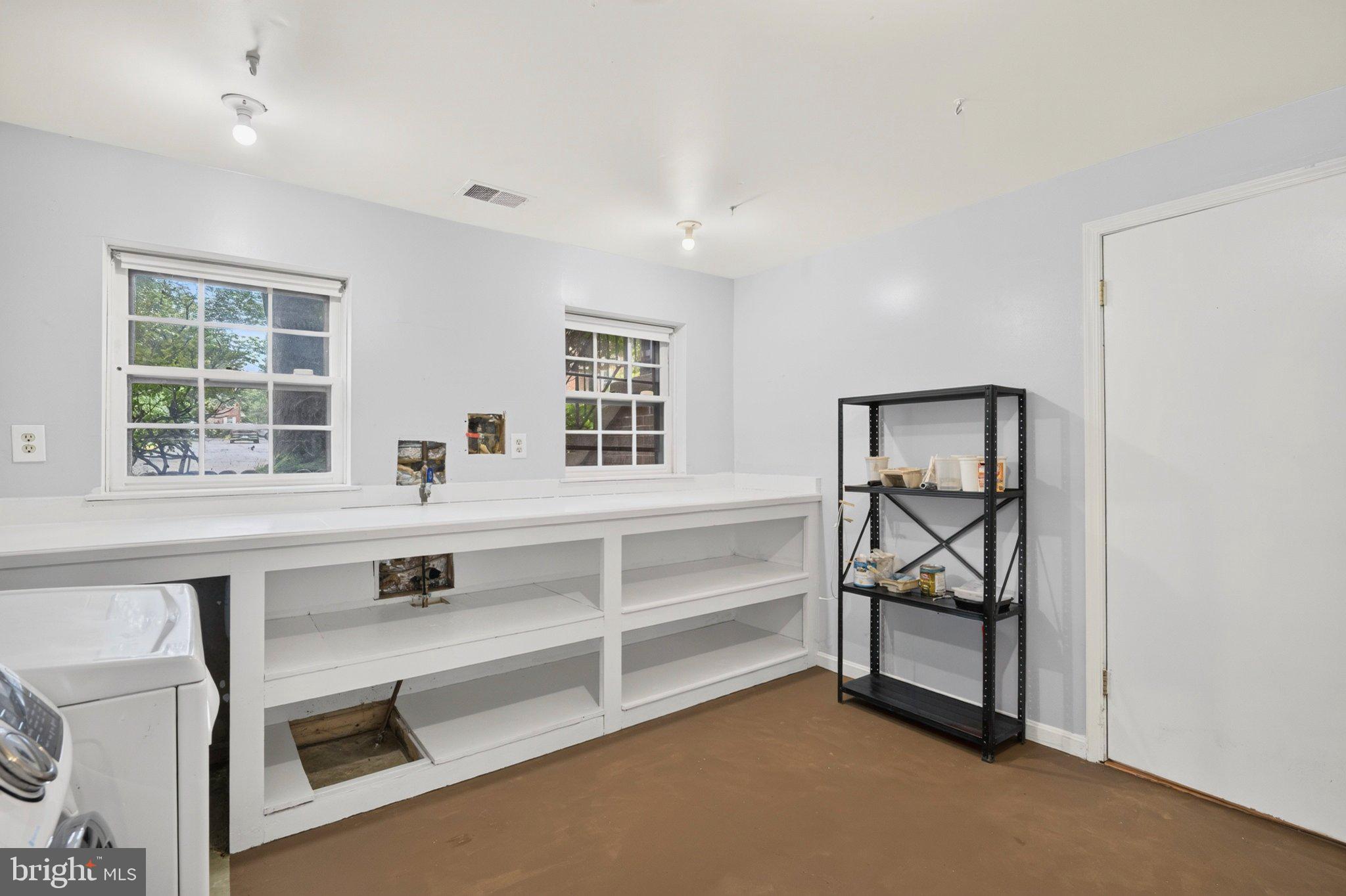 COUNTRY CREEK - Residential