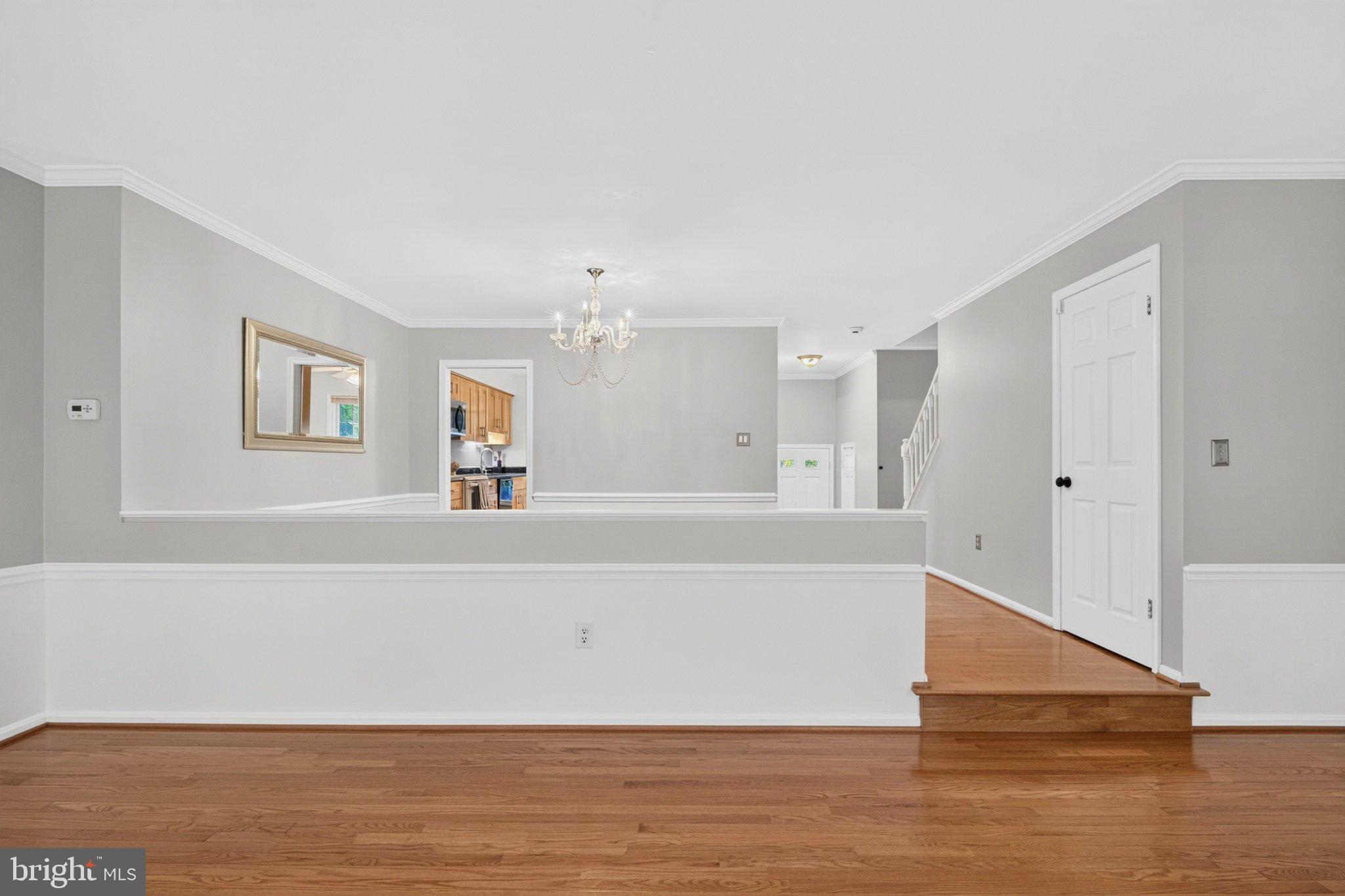 COUNTRY CREEK - Residential