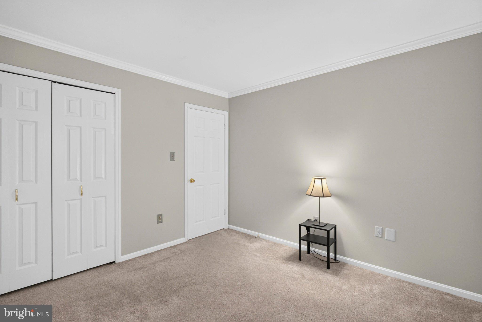 COUNTRY CREEK - Residential