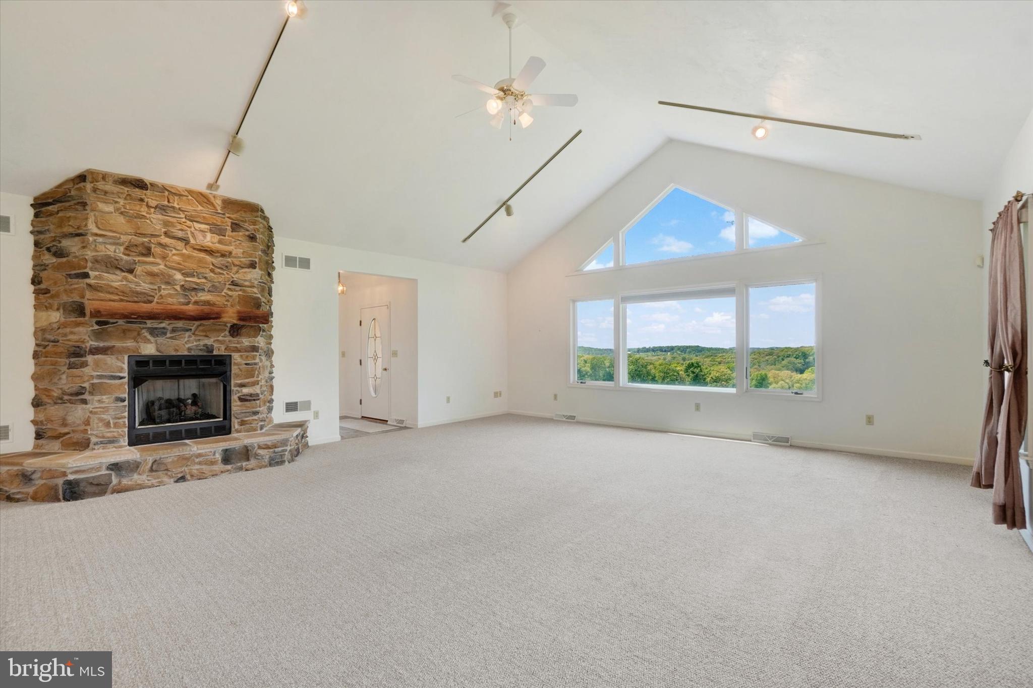 NORTH HOPEWELL TWP - Farm