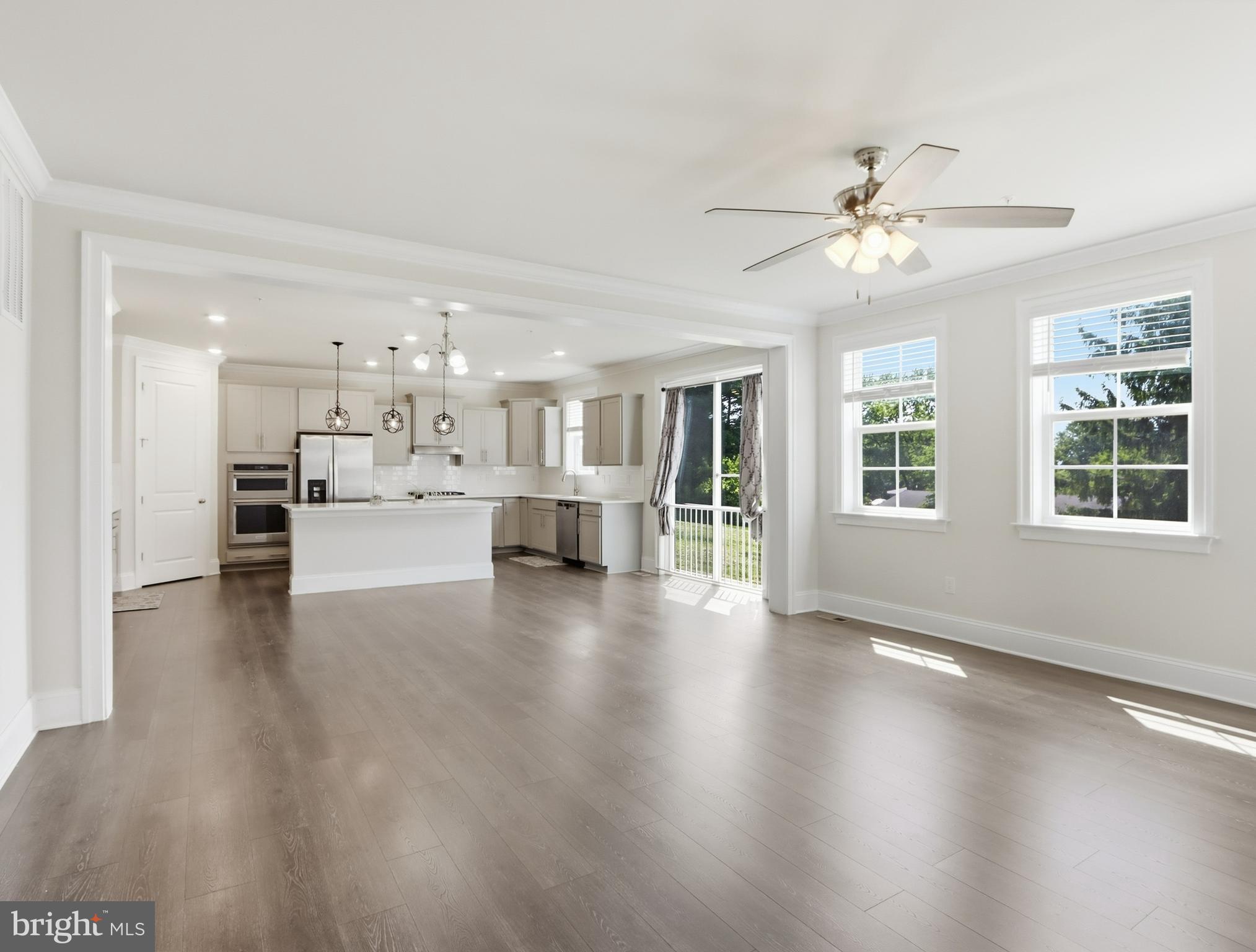 STONEGATE - Residential