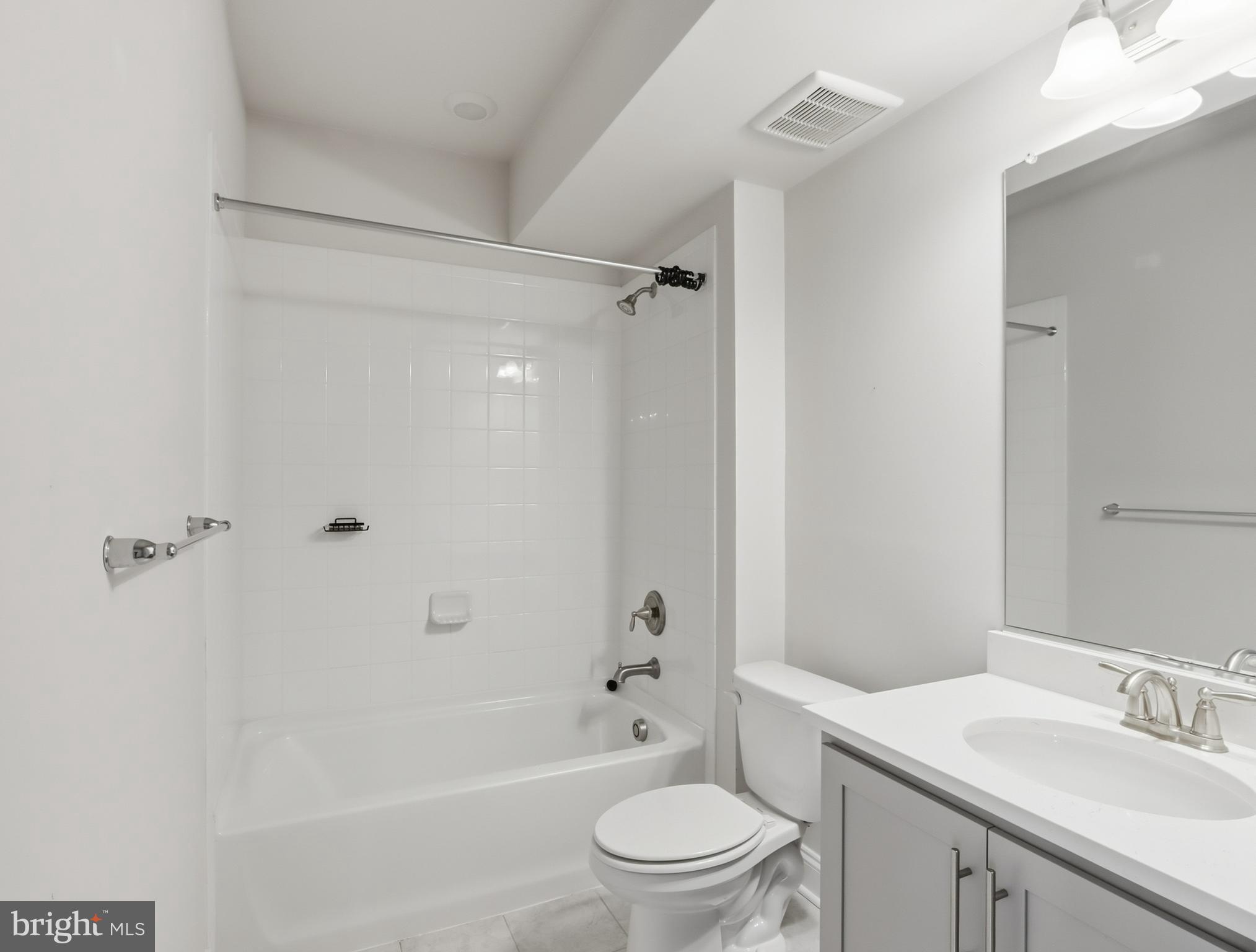 STONEGATE - Residential