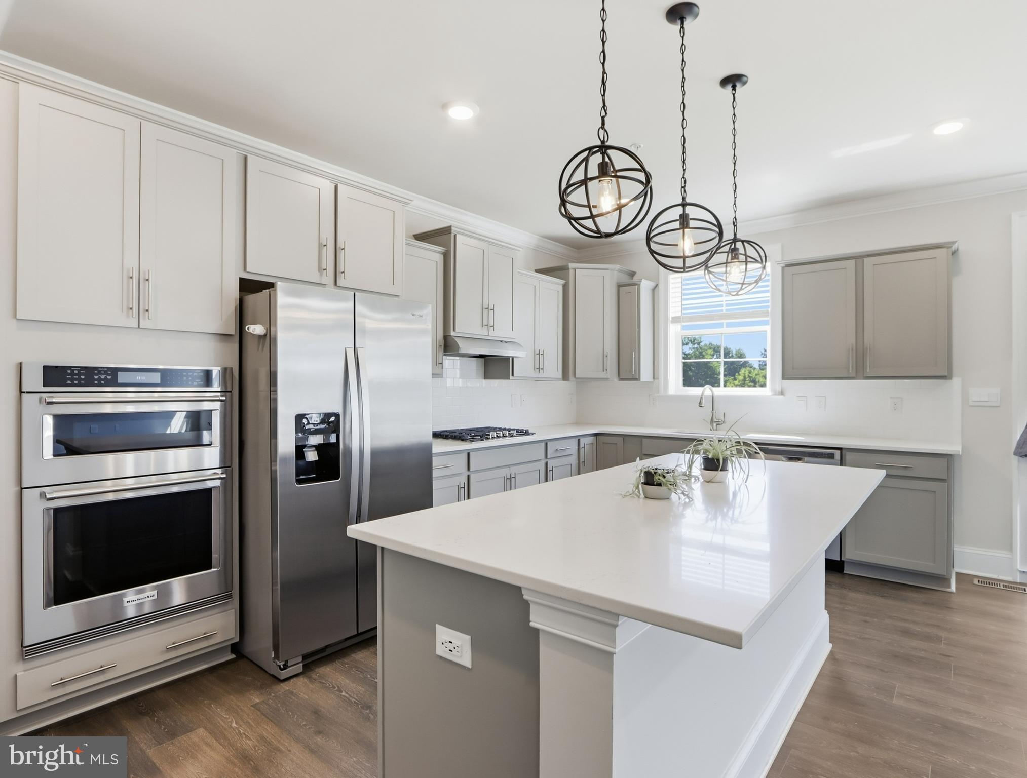 STONEGATE - Residential