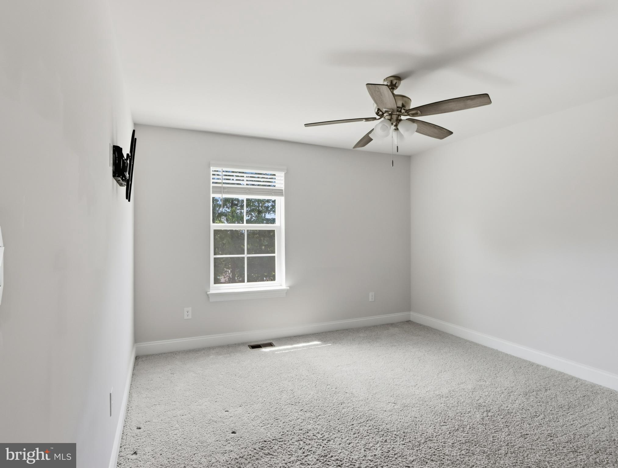 STONEGATE - Residential