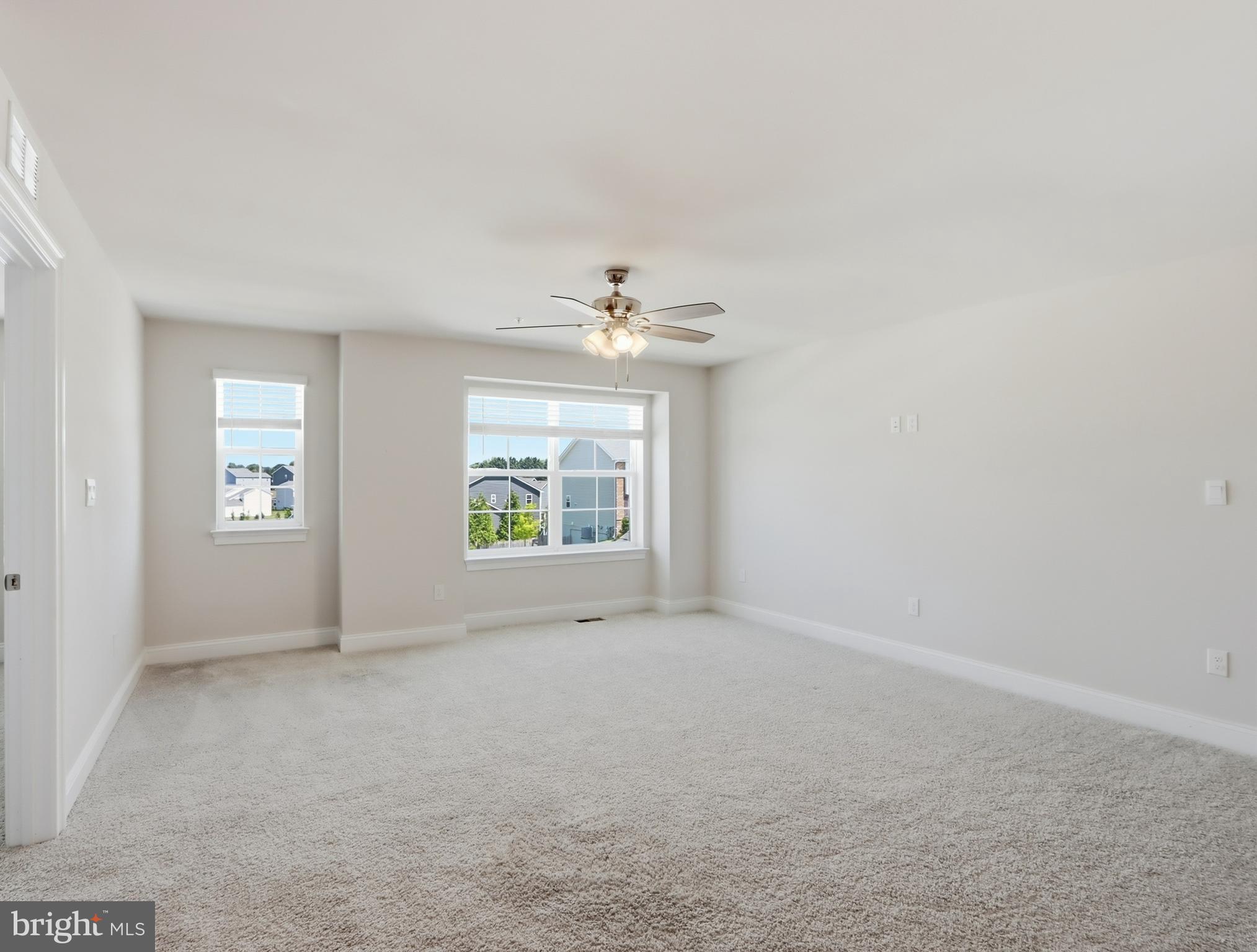 STONEGATE - Residential