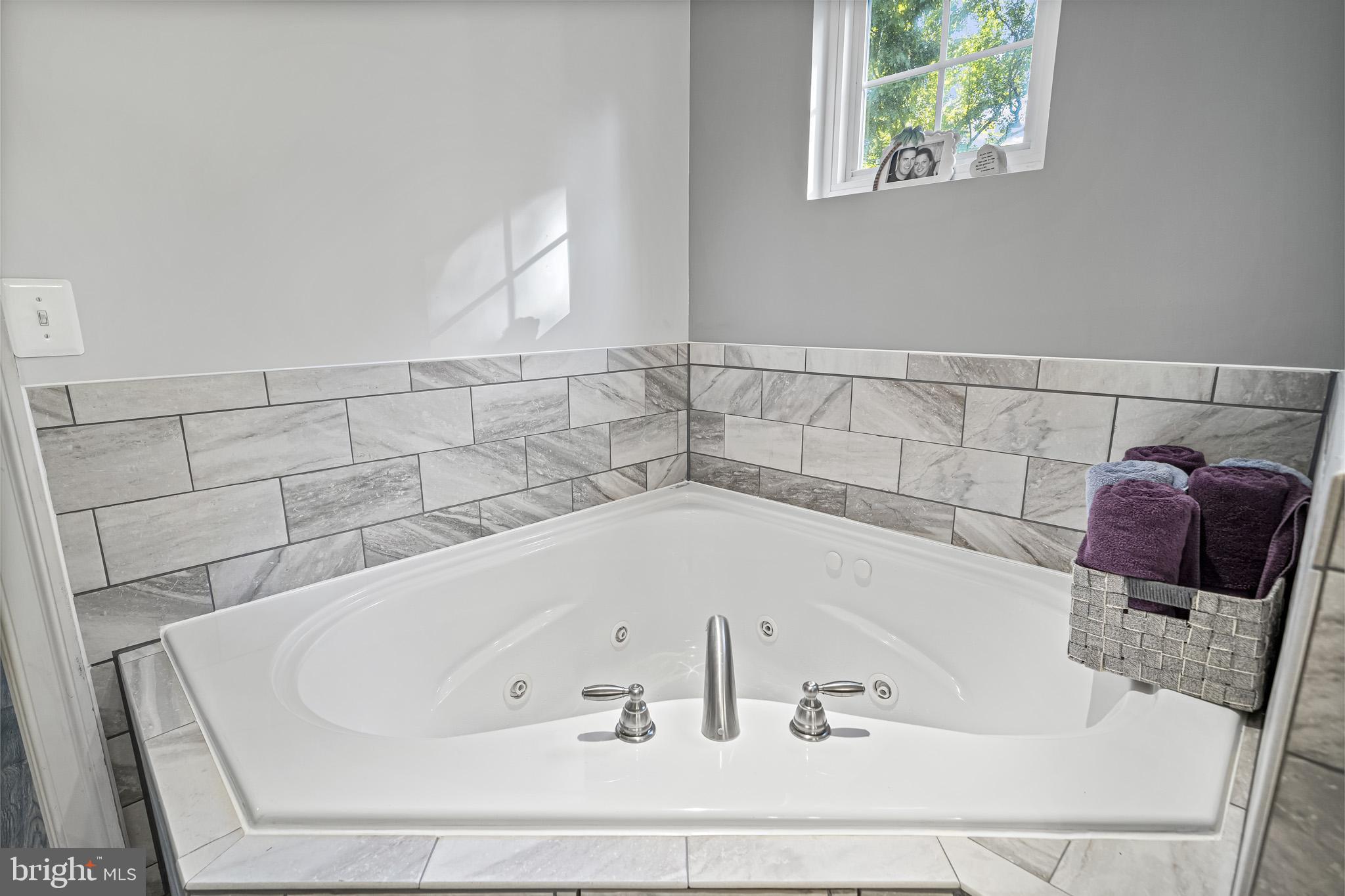 CLIFFTON ON THE POTOMAC - Residential