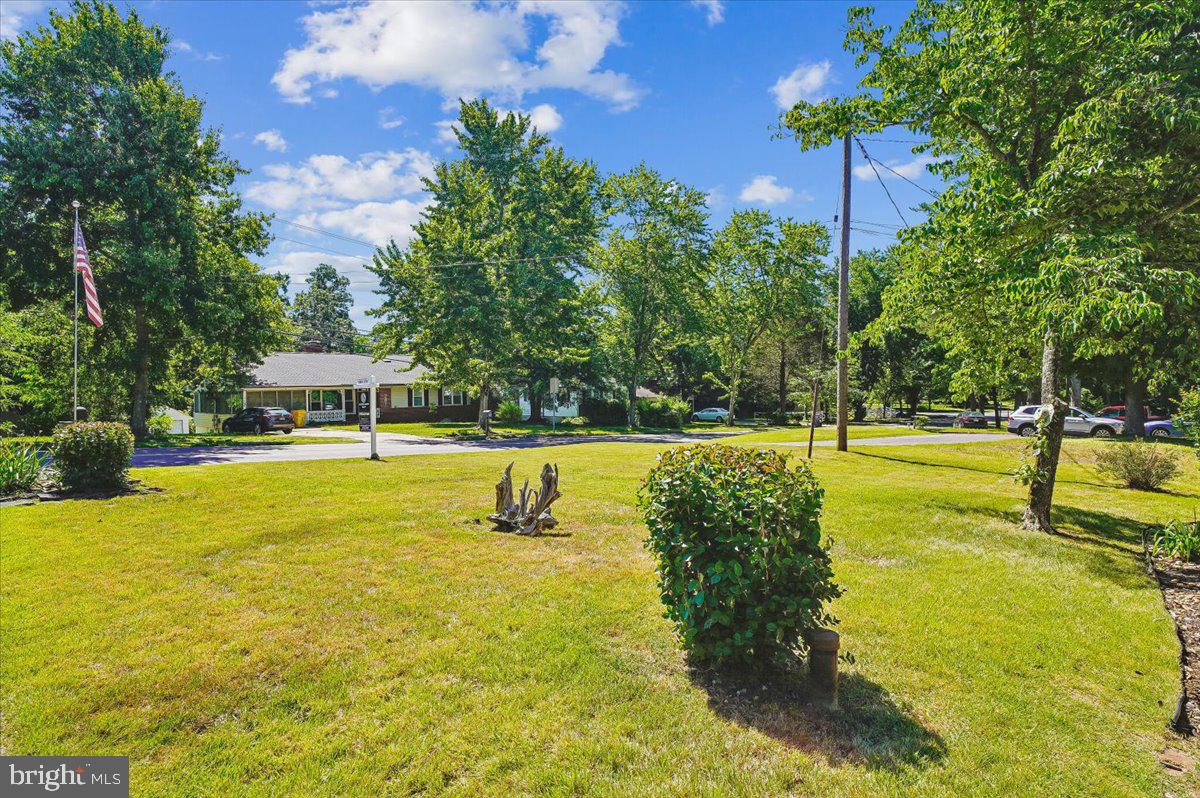 HILLSMERE SHORES - Residential