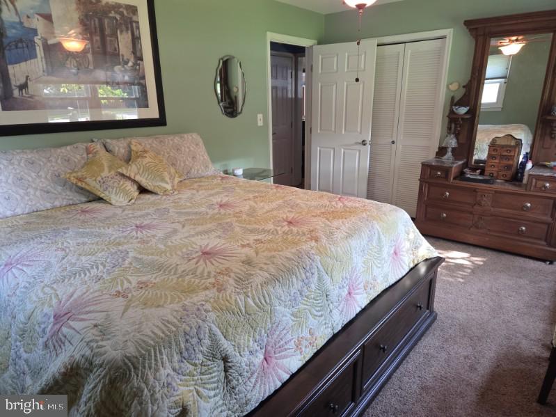 HILLSMERE SHORES - Residential