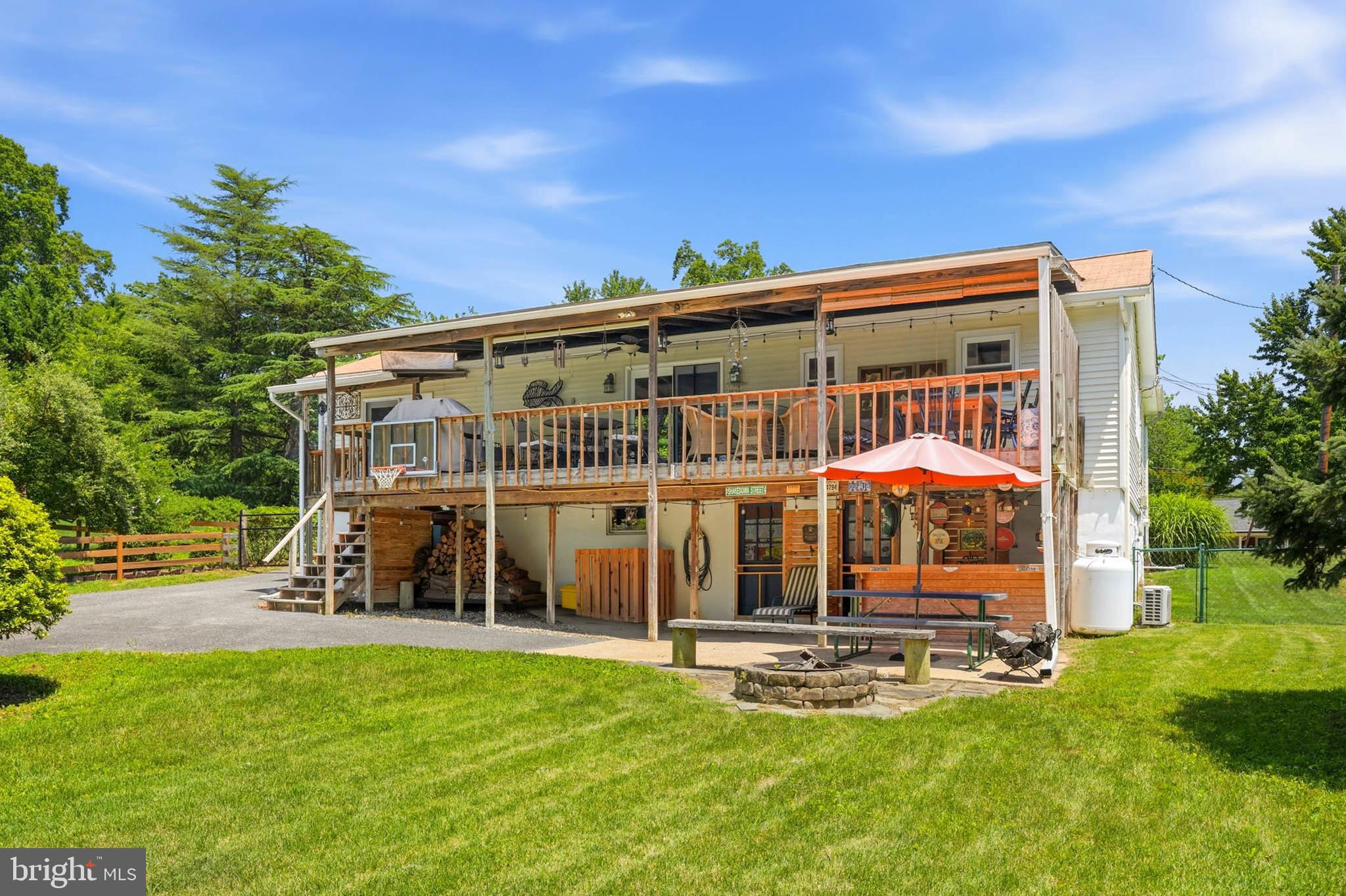 HILLSMERE SHORES - Residential