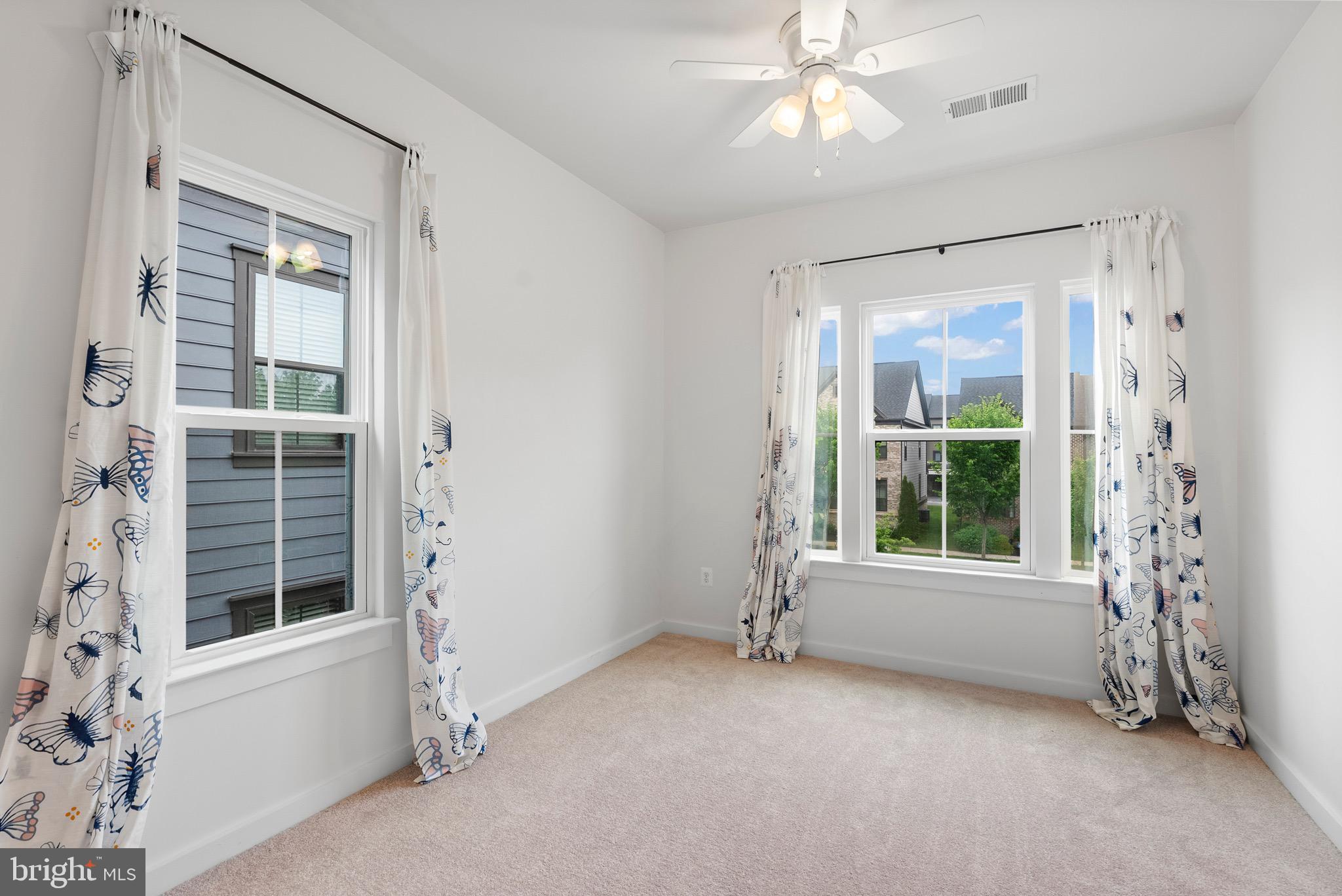 GREENLEIGH AT CROSSROADS - Residential