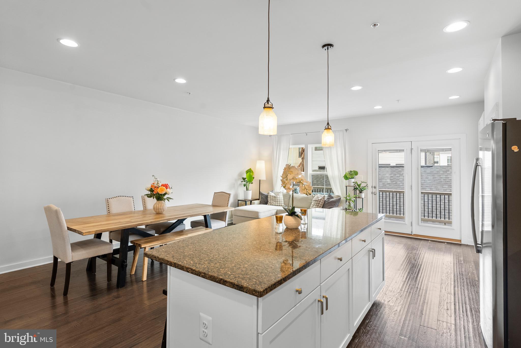 GREENLEIGH AT CROSSROADS - Residential