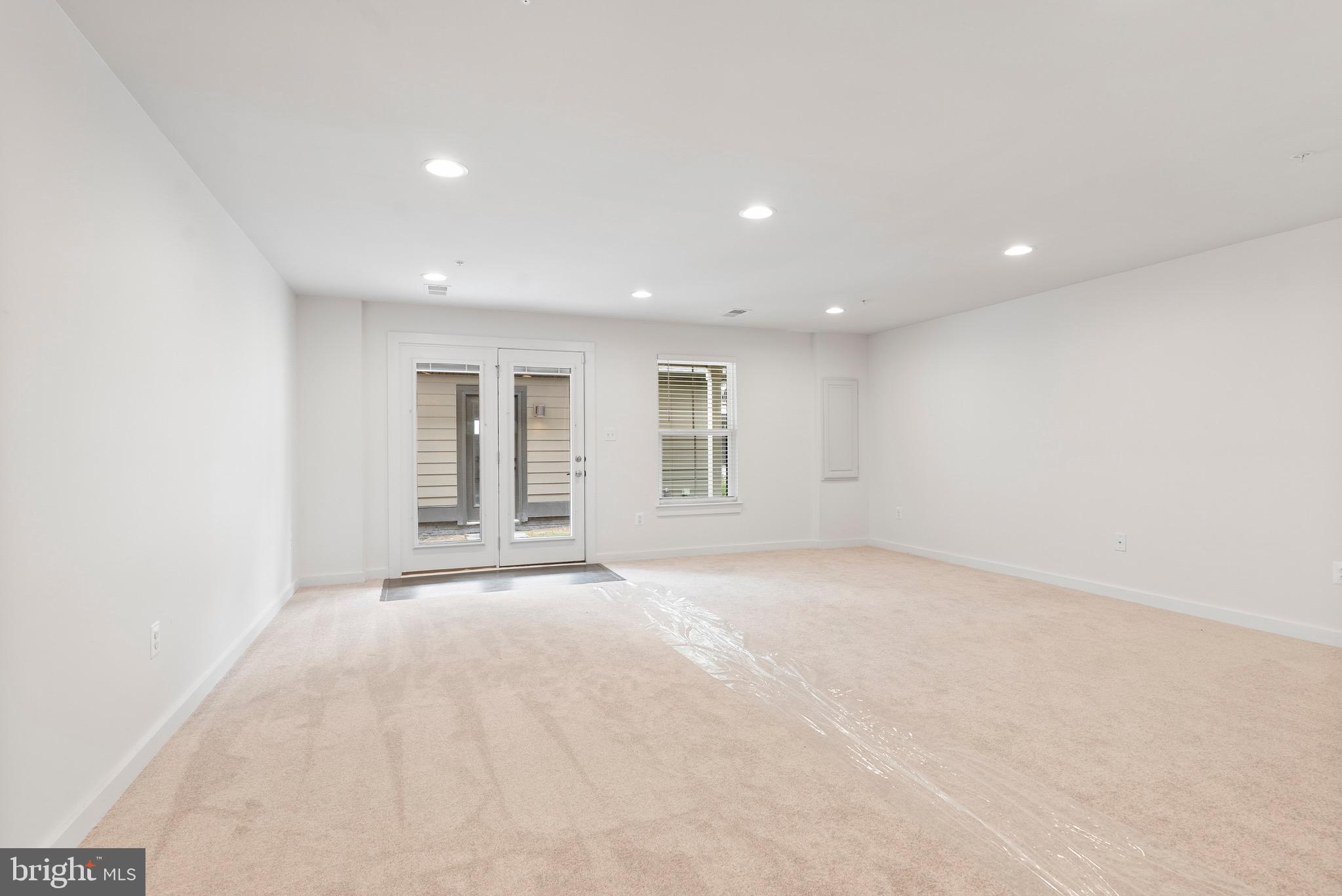 GREENLEIGH AT CROSSROADS - Residential