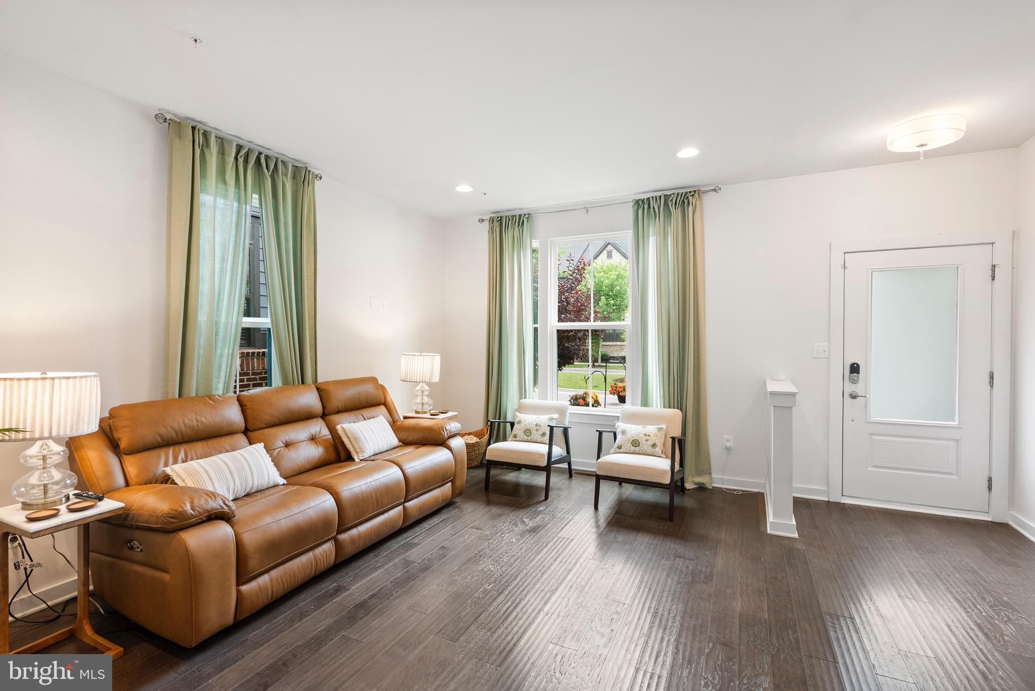 GREENLEIGH AT CROSSROADS - Residential