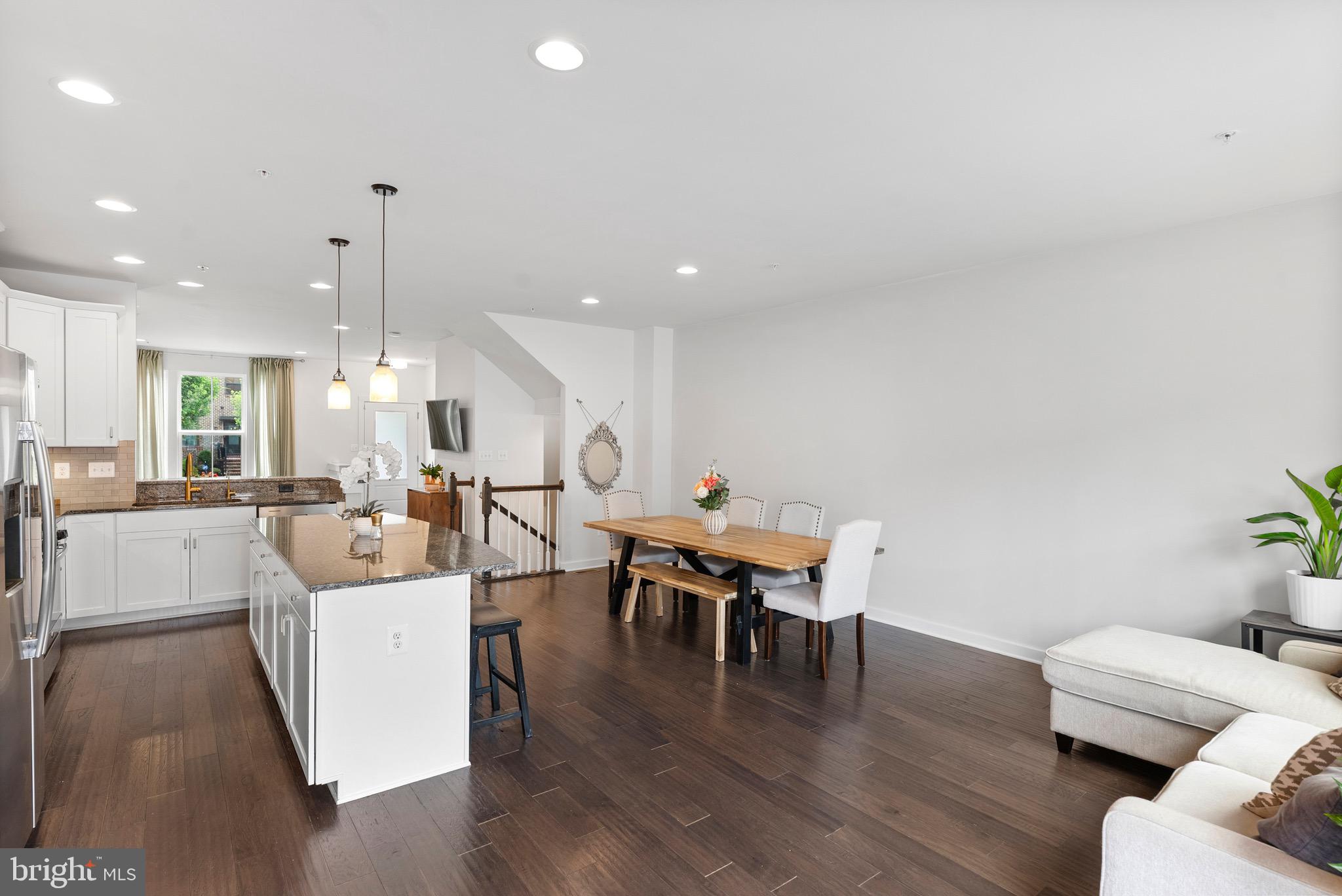 GREENLEIGH AT CROSSROADS - Residential