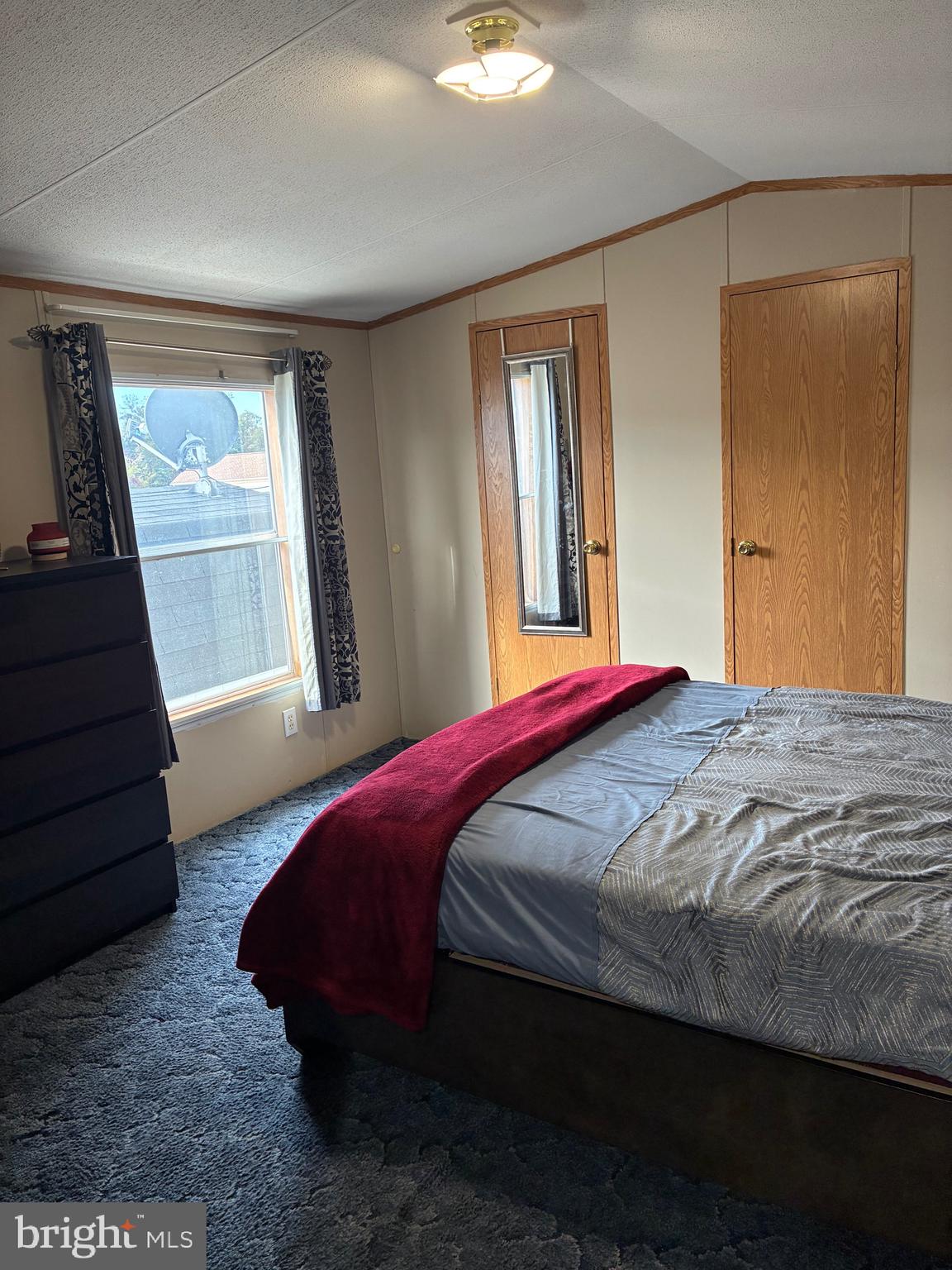 DUNDALK MOBILE HOME COURT - Residential