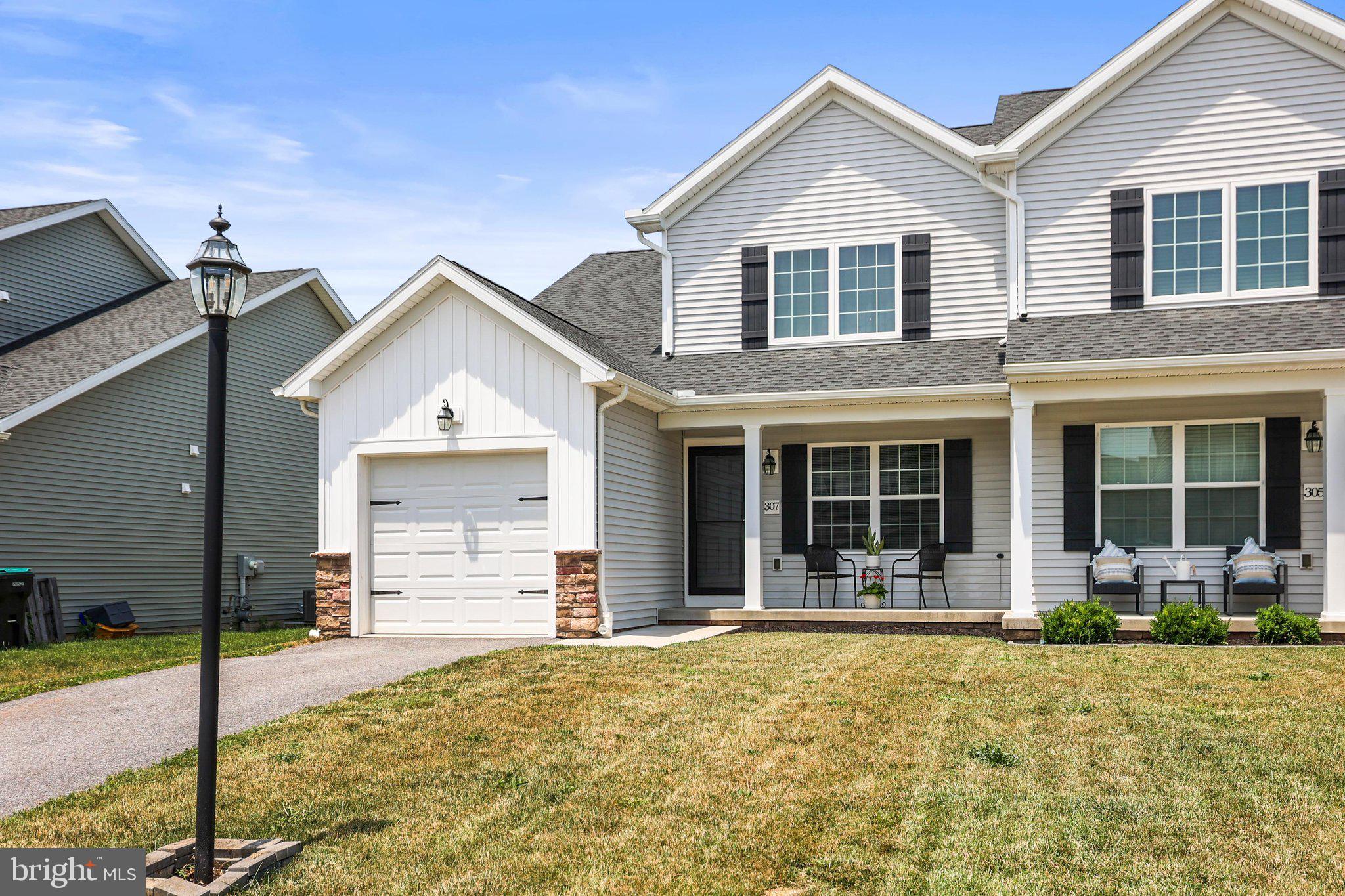 CHAPEL RIDGE - Residential