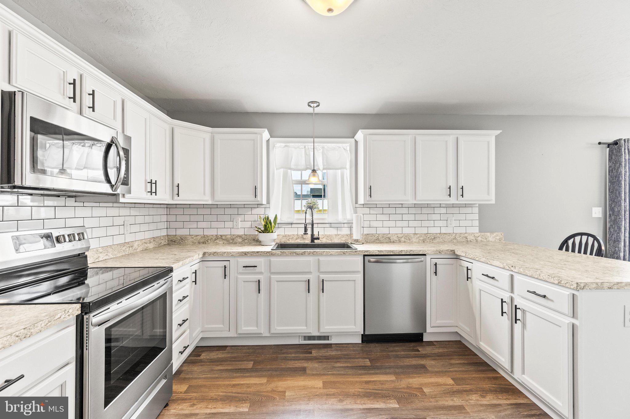 CHAPEL RIDGE - Residential