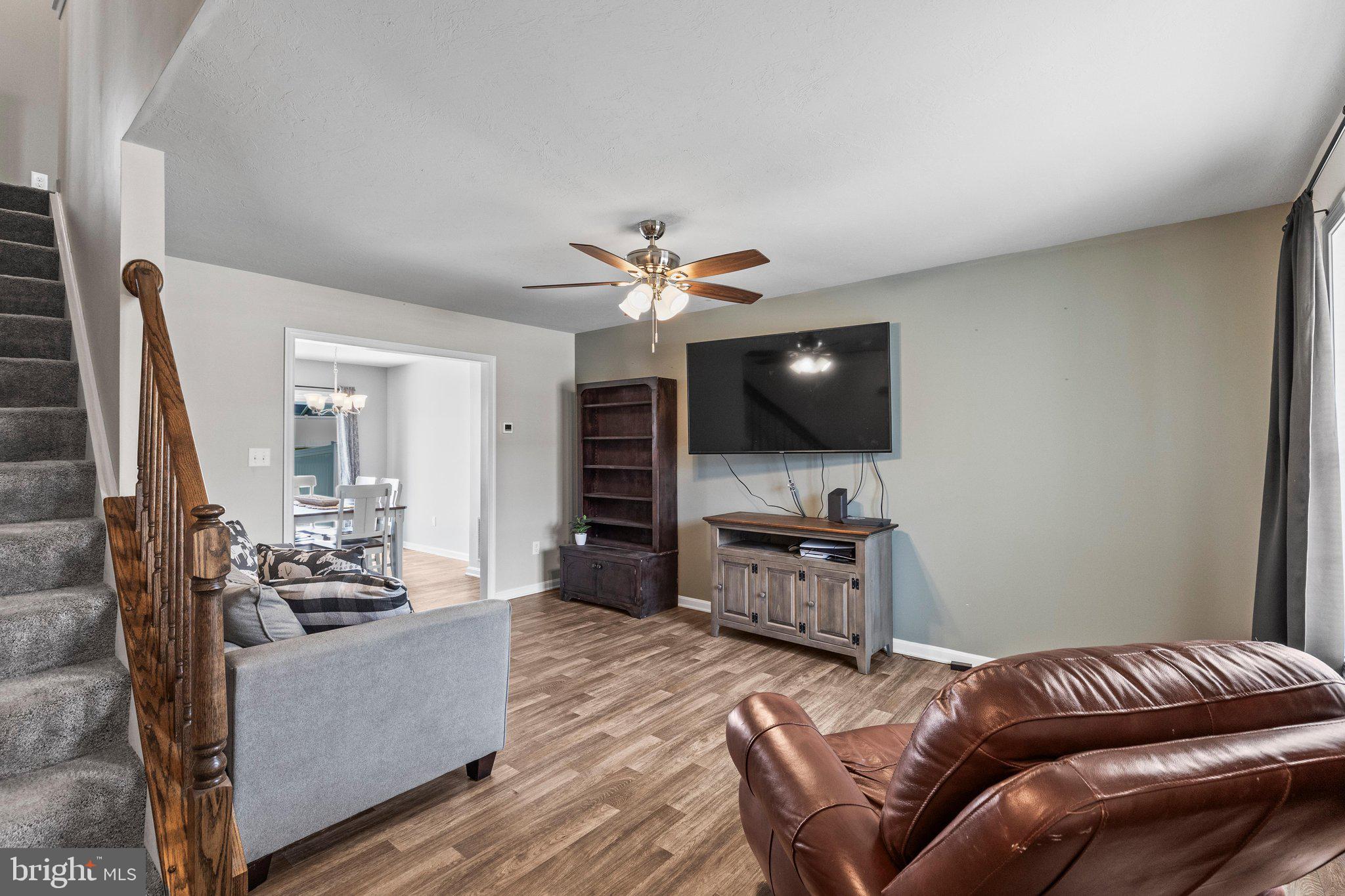 CHAPEL RIDGE - Residential